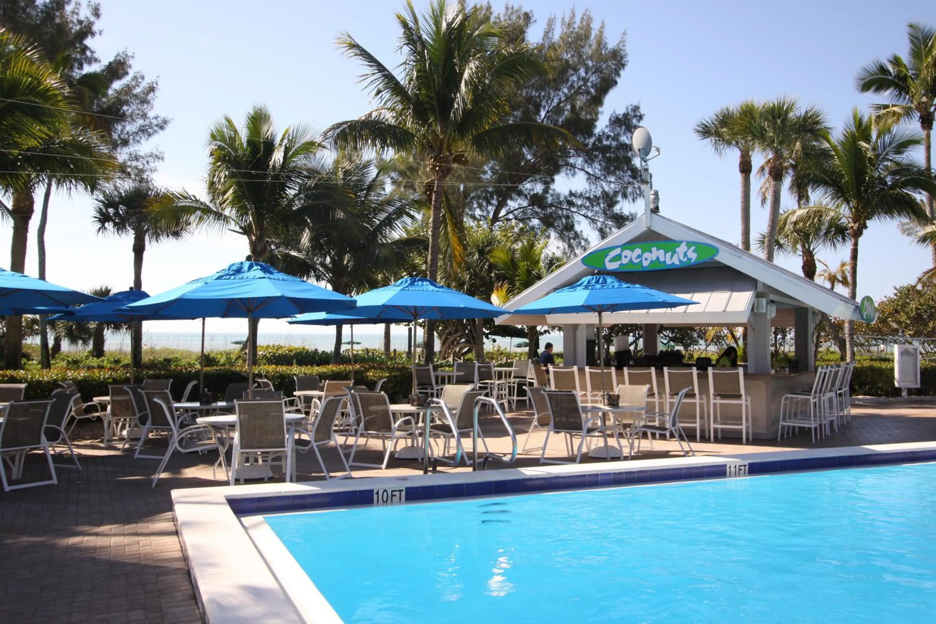 Restaurant/places to eat in Casa Ybel Resort