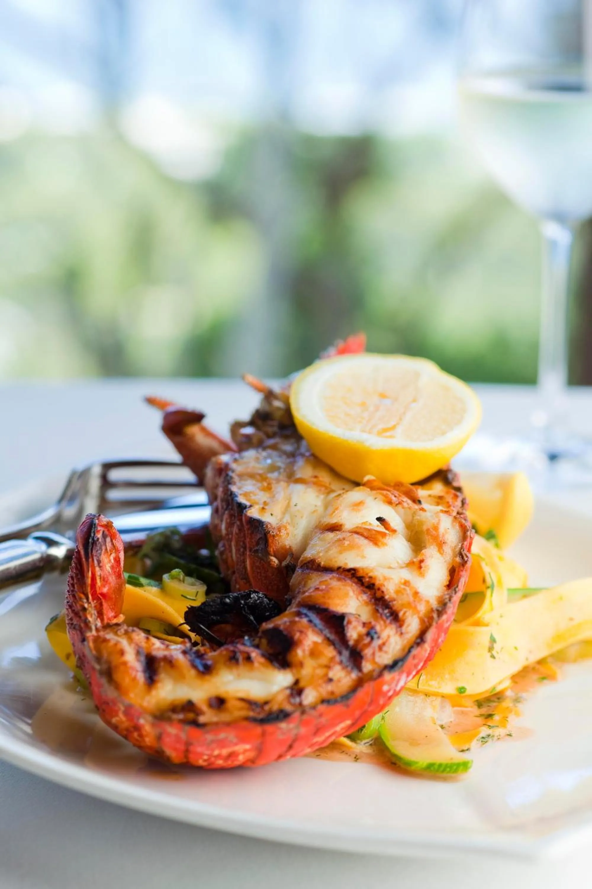 Restaurant/places to eat in Chris's Beacon Point Restaurant & Villas