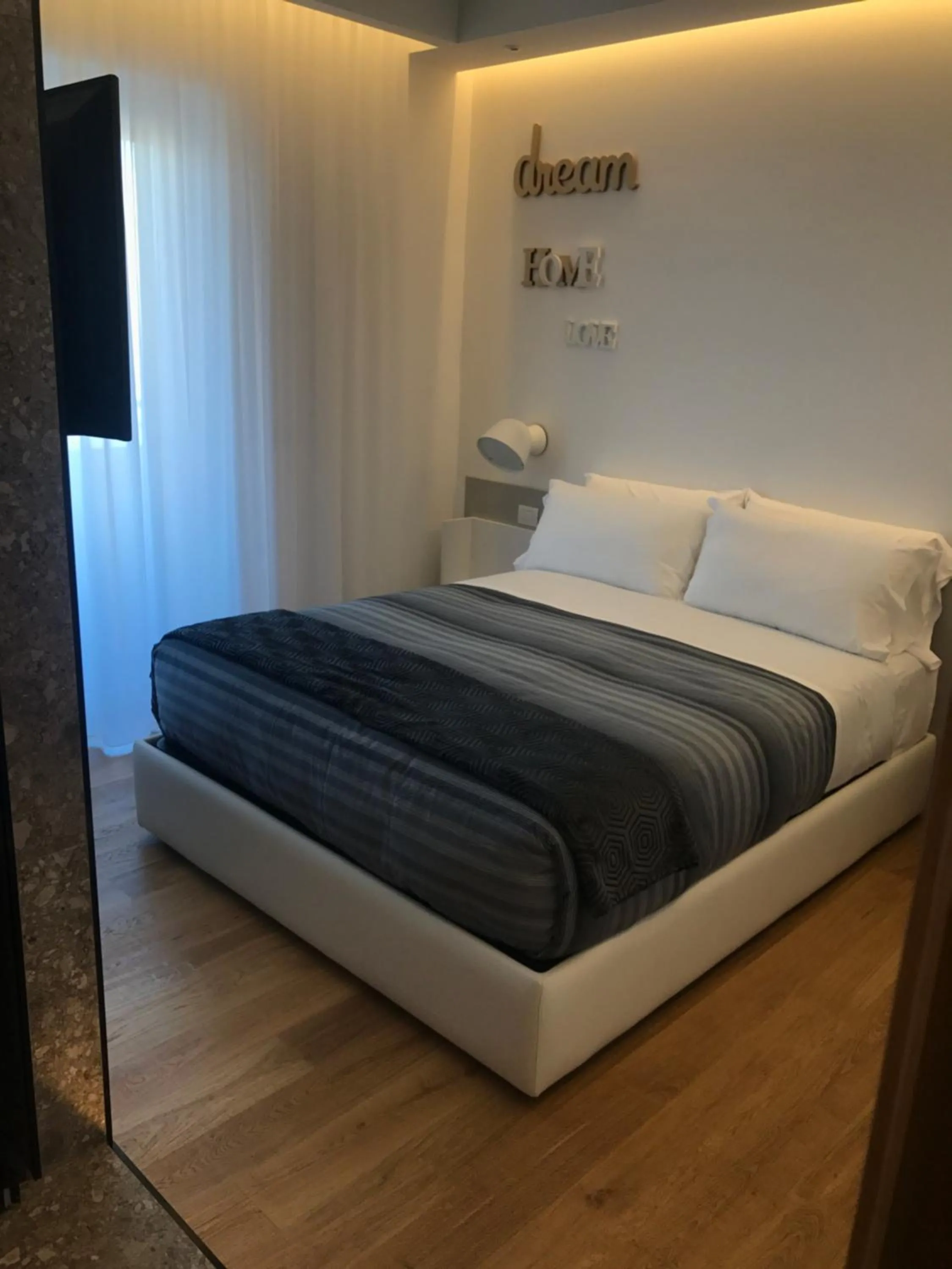 Bed in MYHOME 75 Premium Luxury B&B