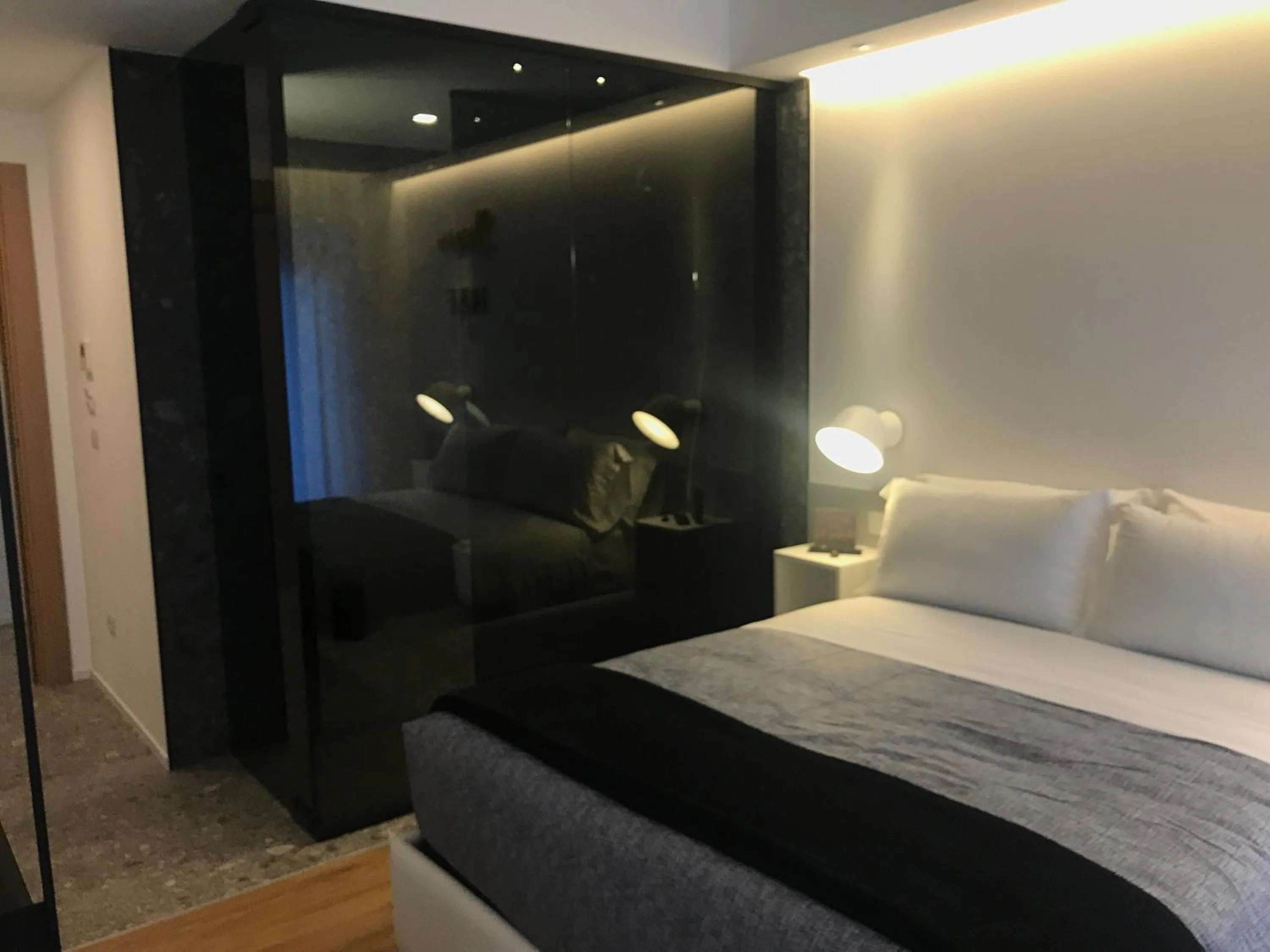 Photo of the whole room, Bed in MYHOME 75 Premium Luxury B&B