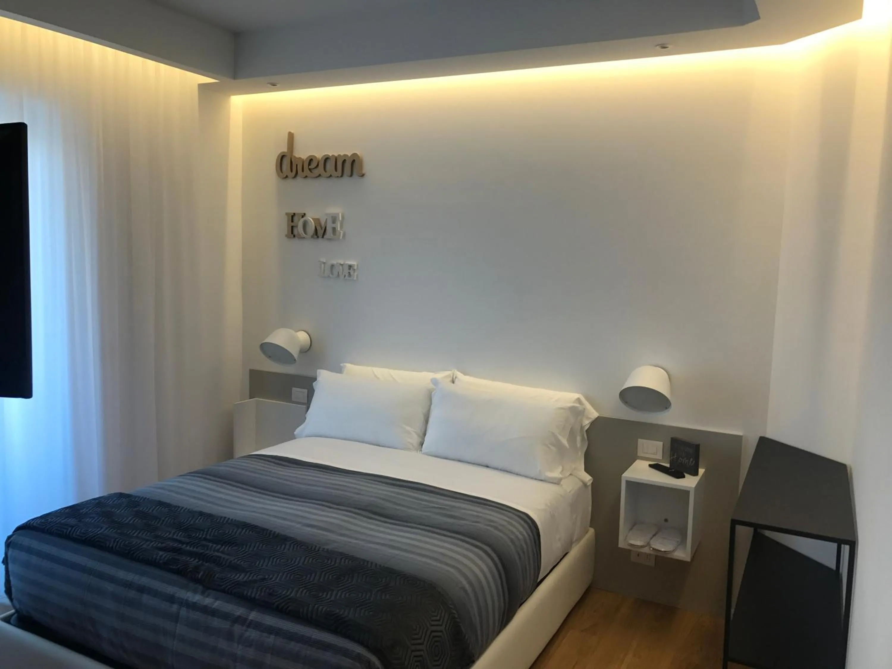 Bed in MYHOME 75 Premium Luxury B&B