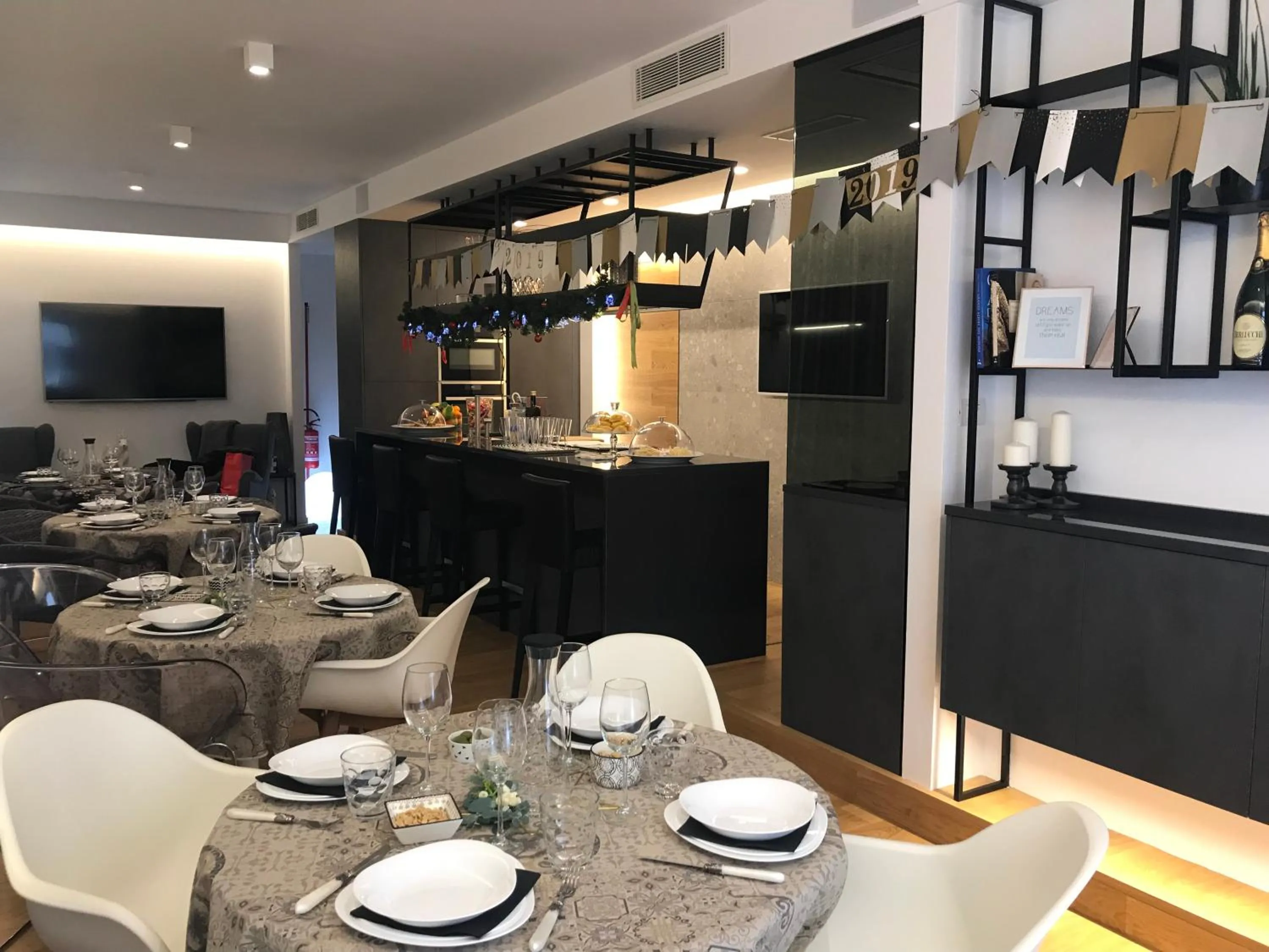 MYHOME 75 Premium Luxury B&B