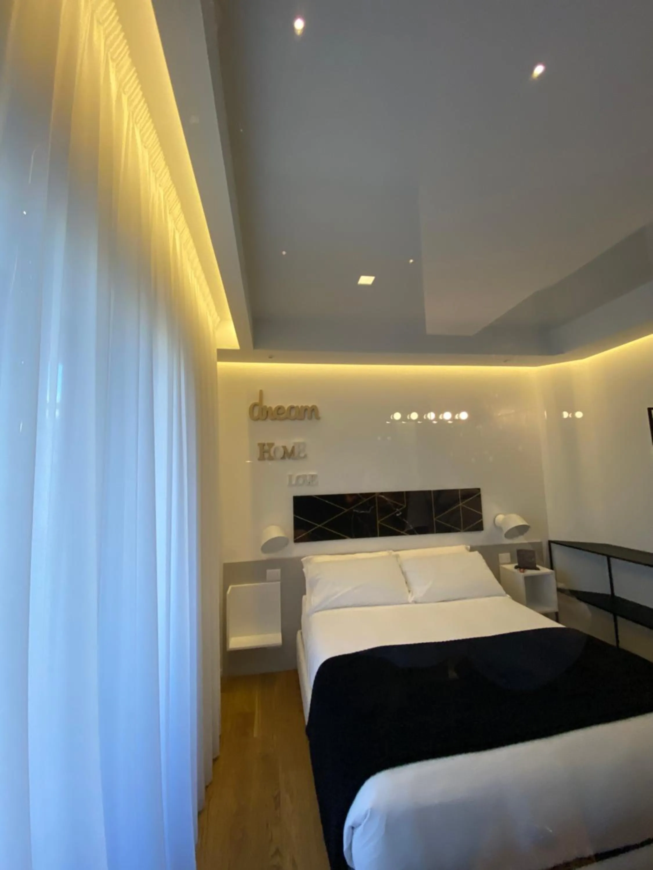 Bed in MYHOME 75 Premium Luxury B&B
