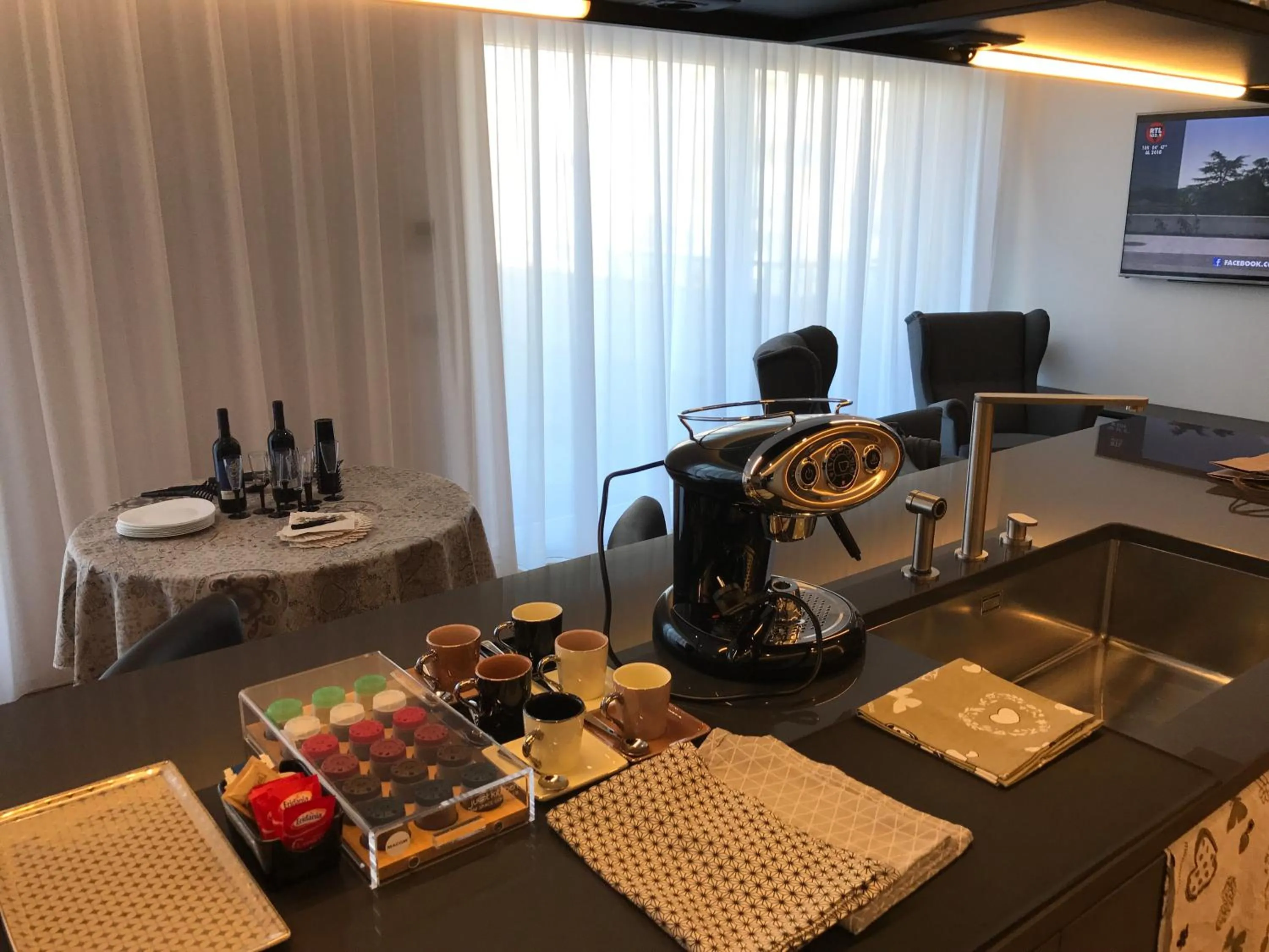 MYHOME 75 Premium Luxury B&B