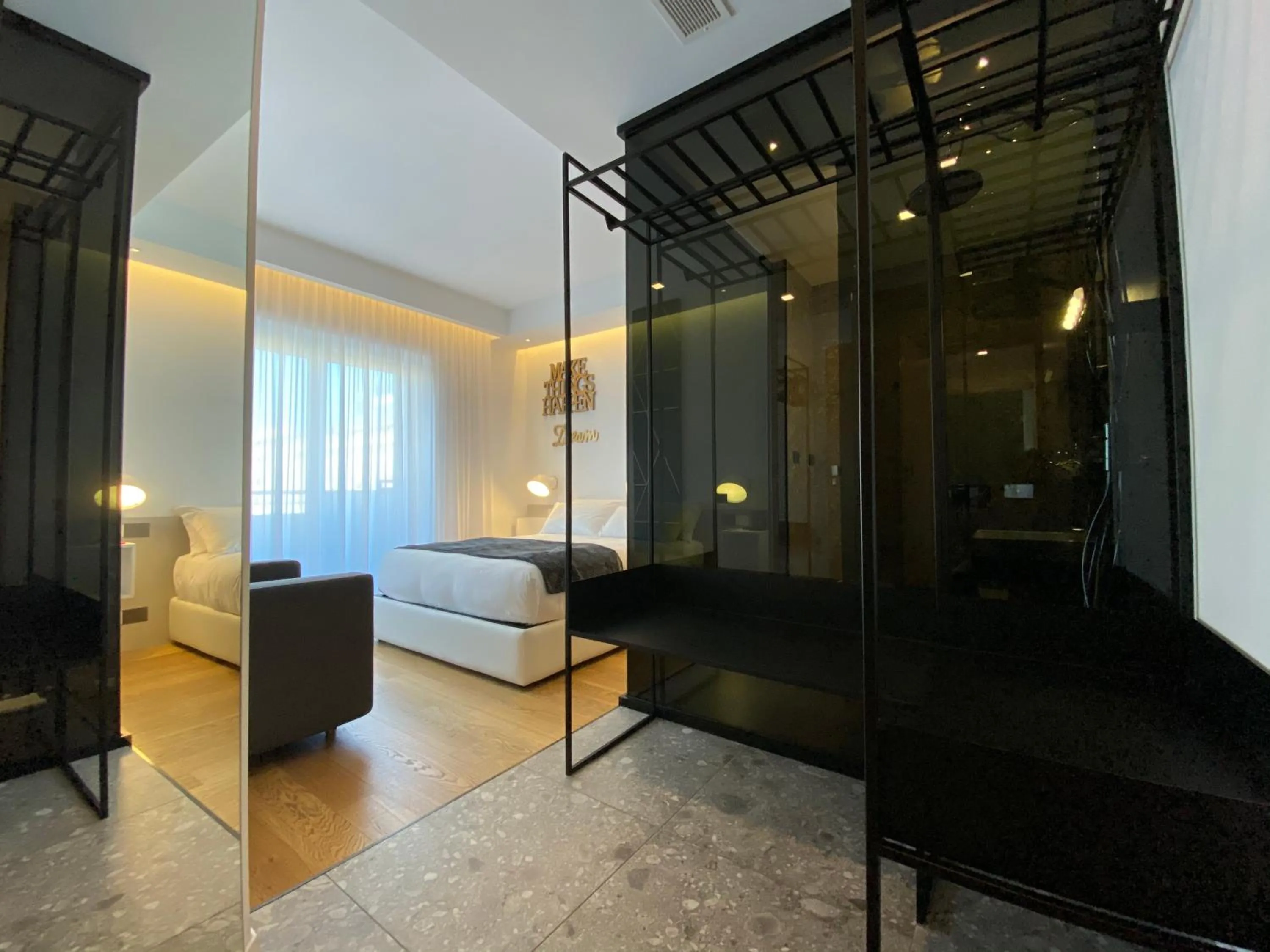 Bed in MYHOME 75 Premium Luxury B&B