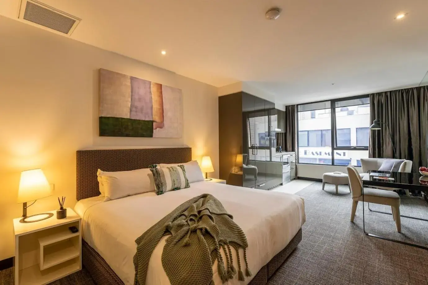 Two-Bedroom Apartment in Corporate Living Accommodation Hawthorn Two-Bedroom Apartment in Corporate Living Accommodation Hawthorn