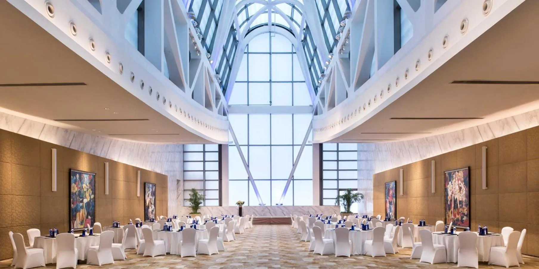 Meeting/conference room in Crowne Plaza Beijing Chaoyang U-Town by IHG - within 30 minutes to Forbidden City by metro