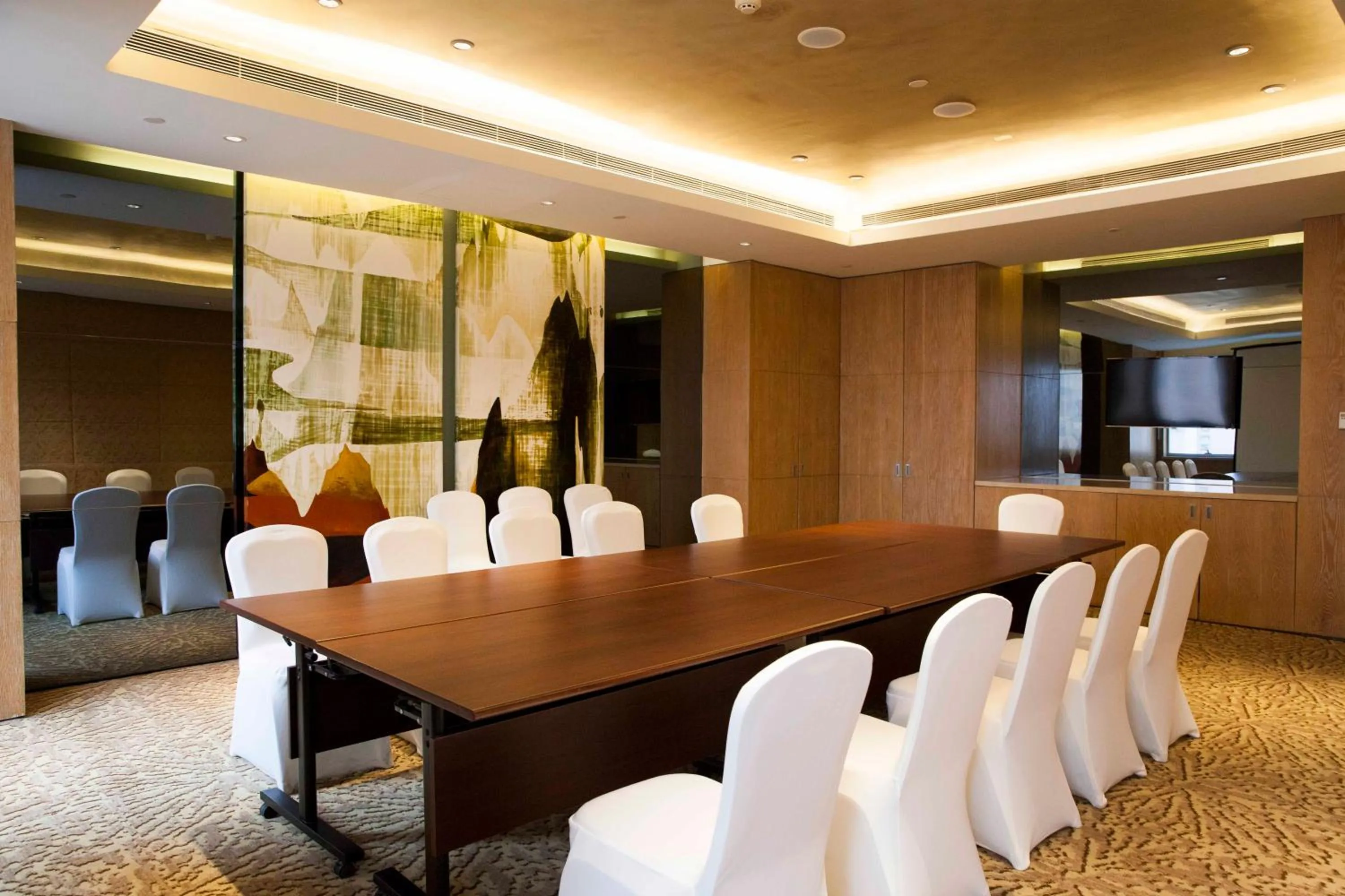 Meeting/conference room in Crowne Plaza Beijing Chaoyang U-Town by IHG - within 30 minutes to Forbidden City by metro