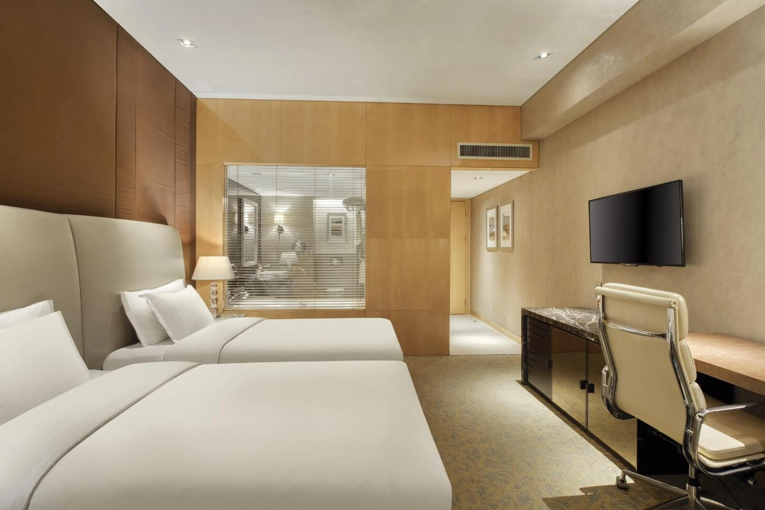 Photo of the whole room, Bed in Crowne Plaza Beijing Chaoyang U-Town by IHG - within 30 minutes to Forbidden City by metro