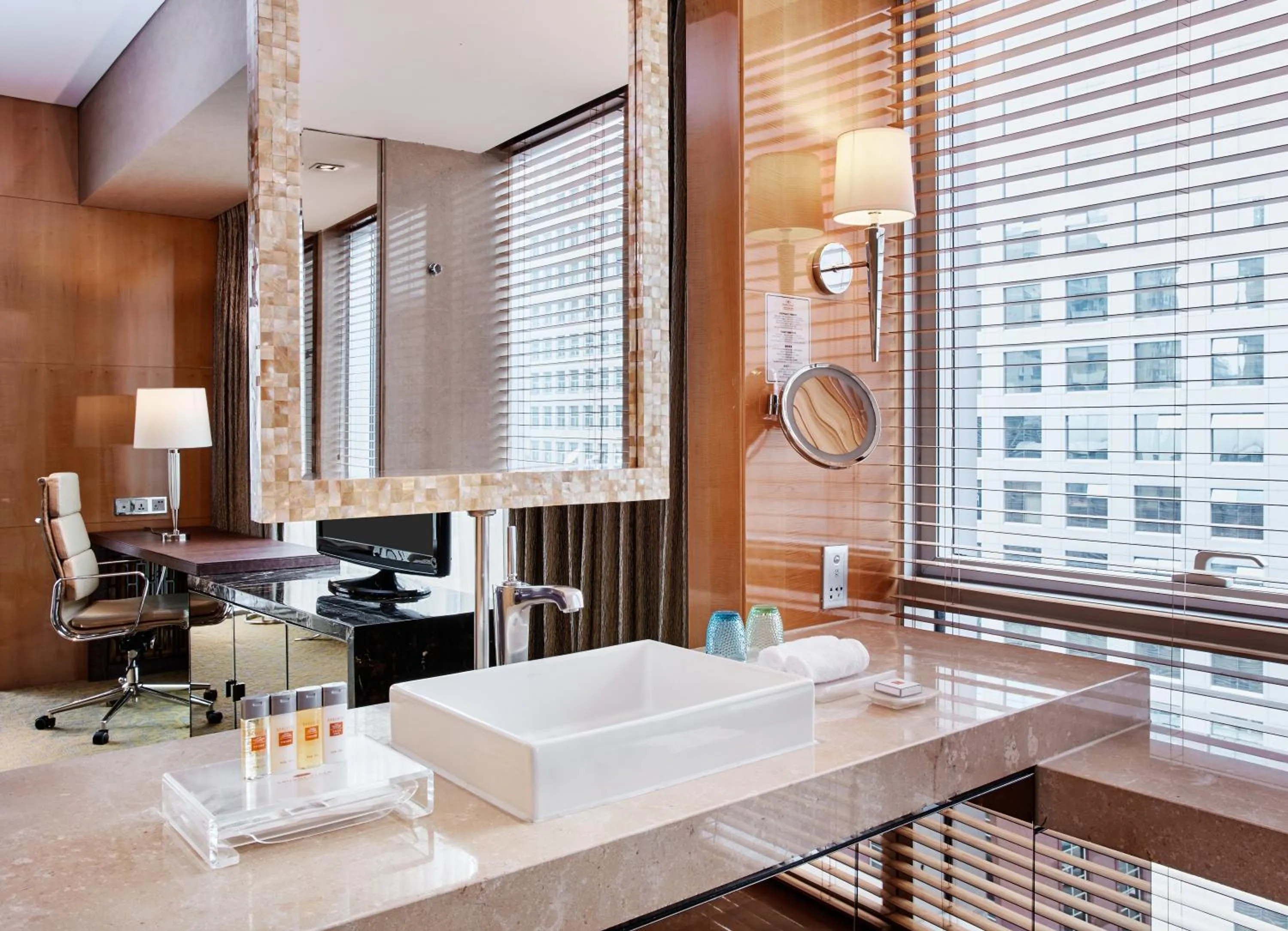 Bathroom in Crowne Plaza Beijing Chaoyang U-Town by IHG - within 30 minutes to Forbidden City by metro