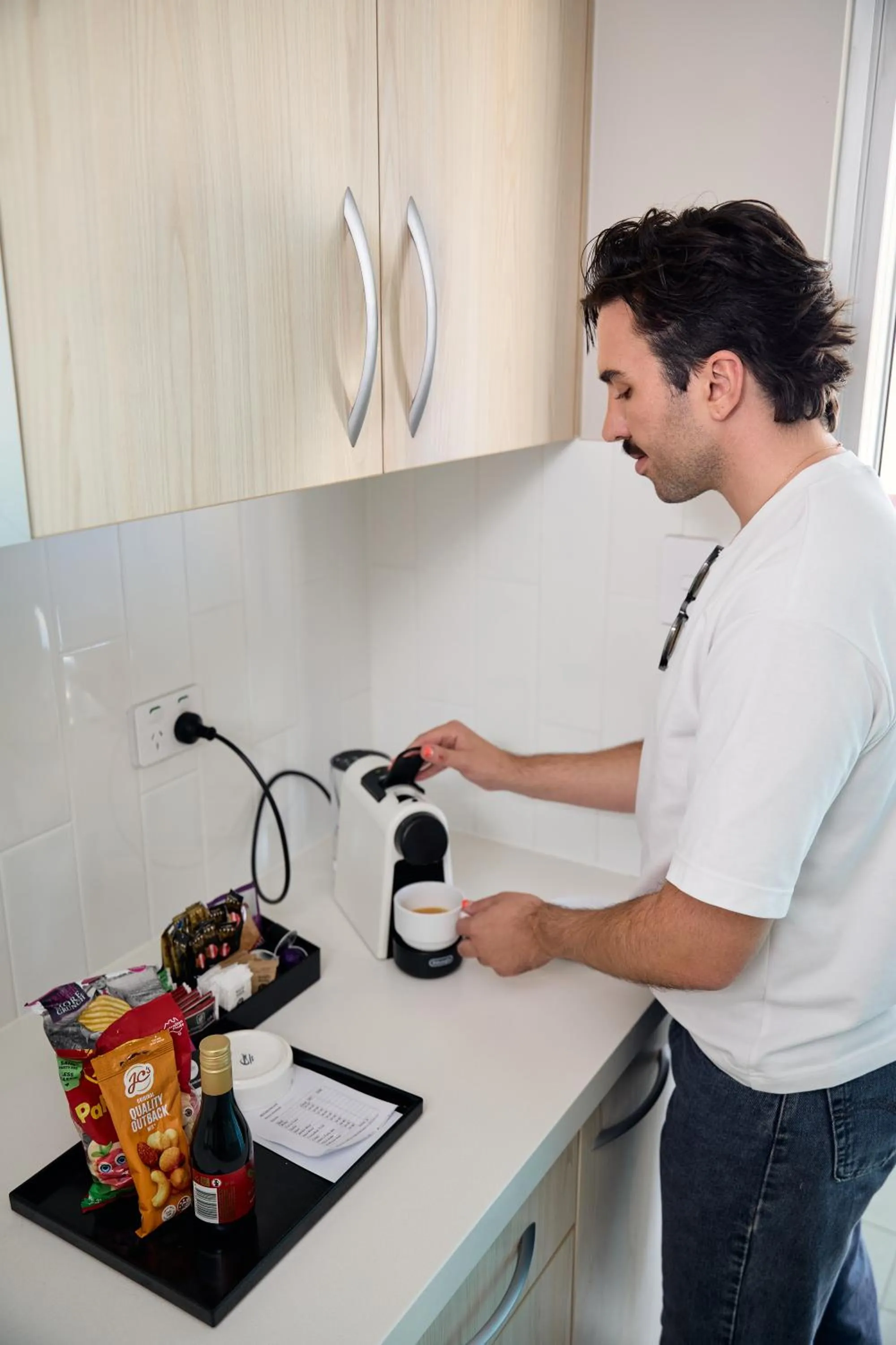 Coffee/tea facilities in Jephson Hotel & Apartments