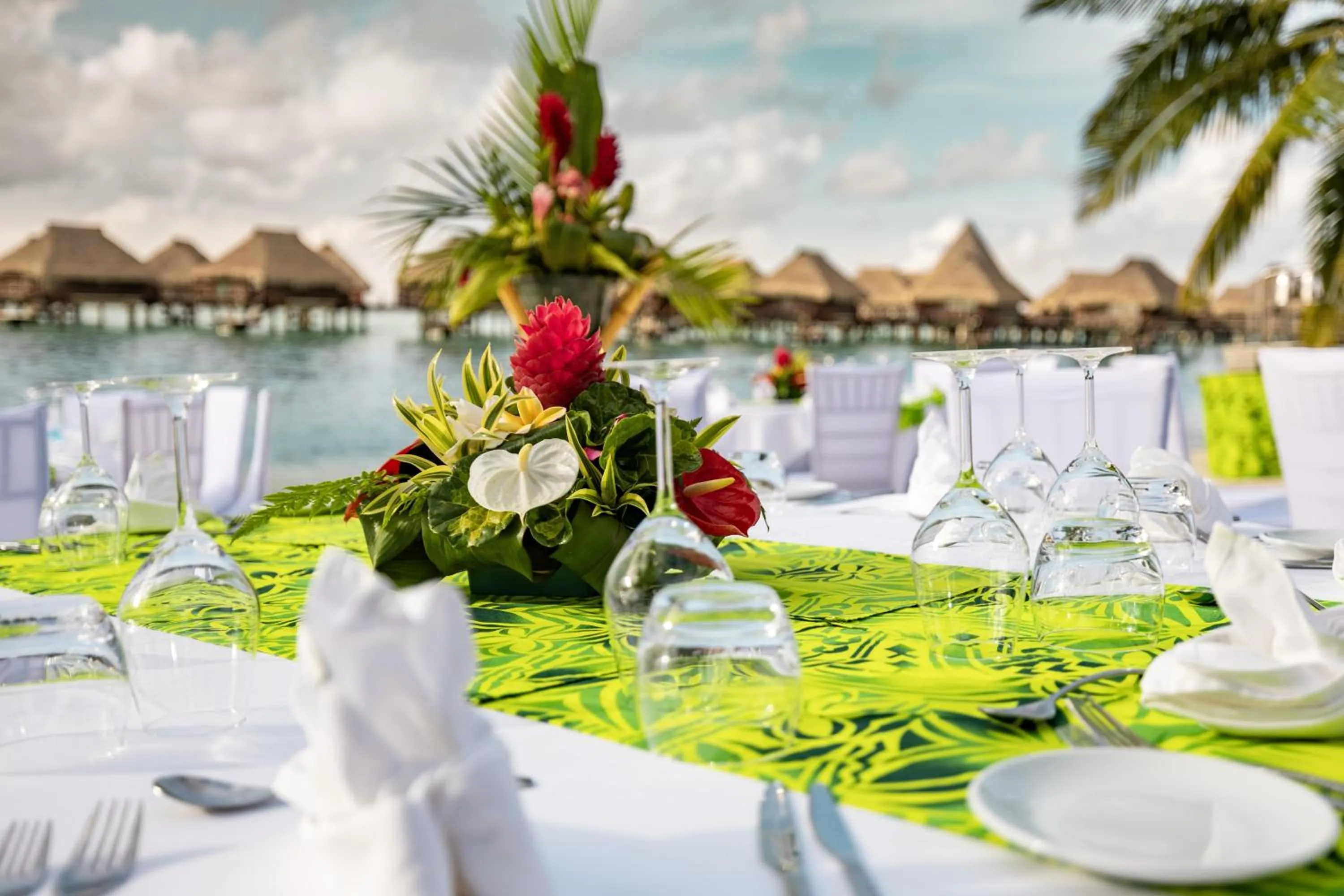 Restaurant/places to eat in Hilton Moorea Lagoon Resort & Spa
