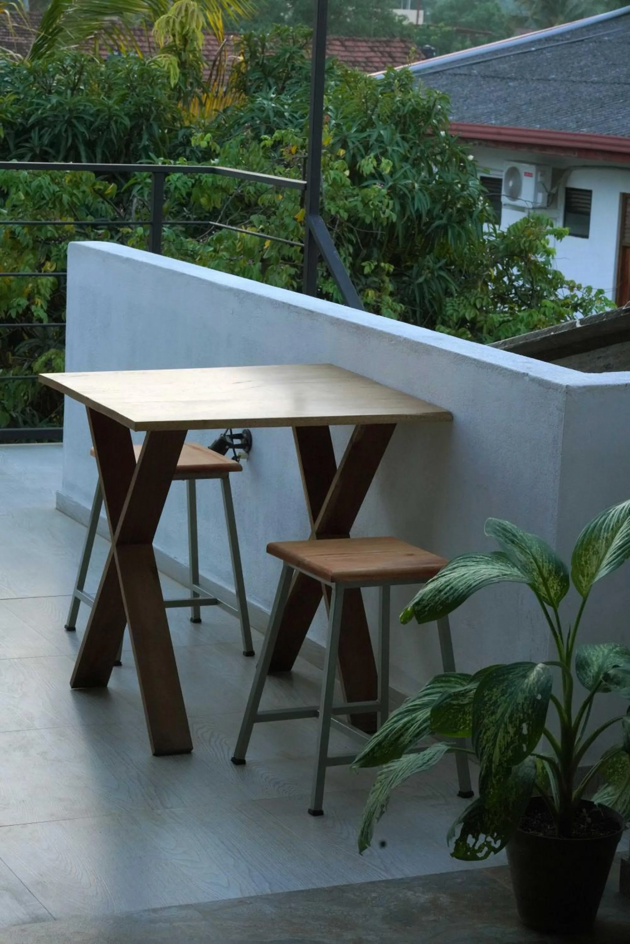 Restaurant/places to eat in Temple Tree