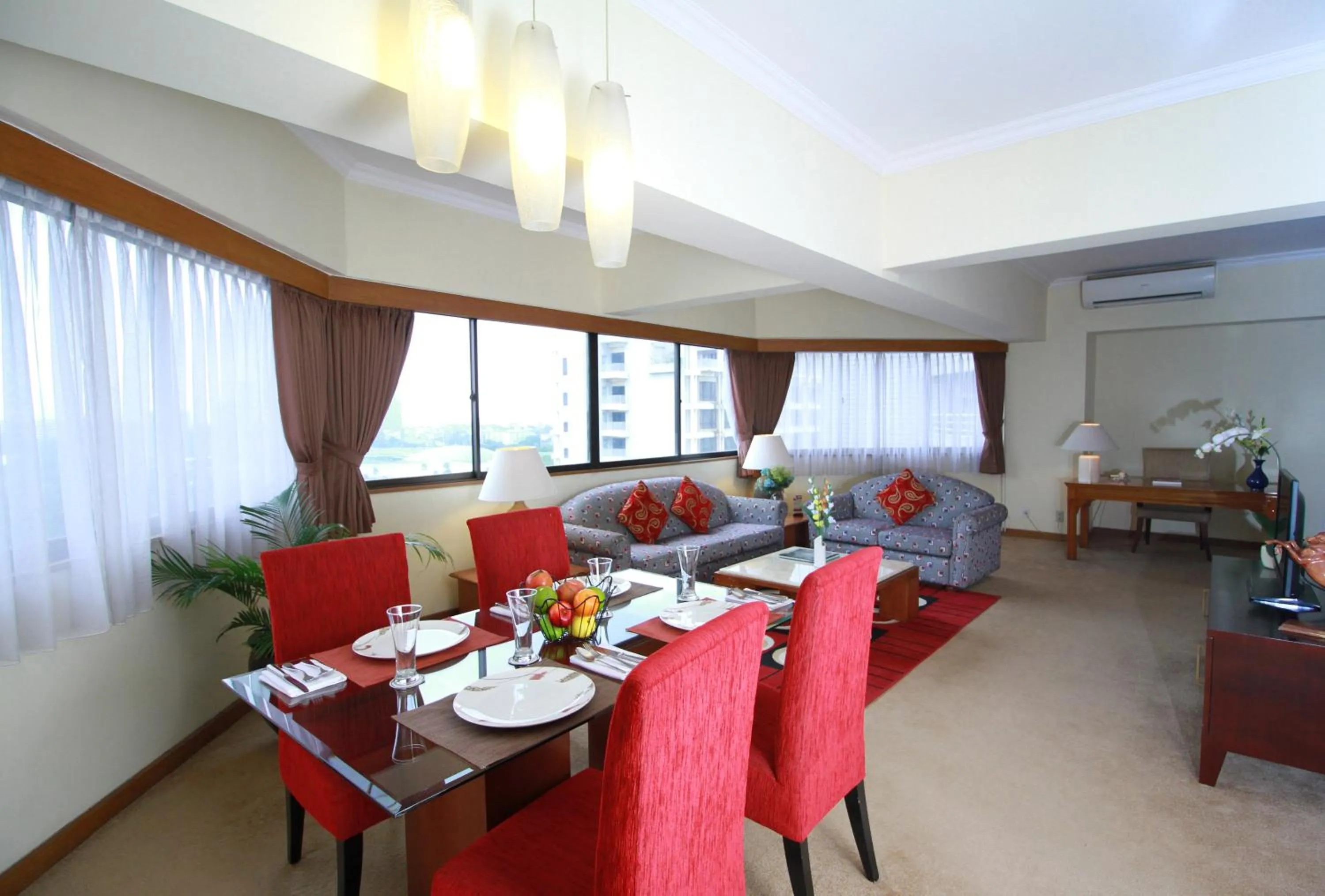 Living room in The Sultan Hotel & Residence Jakarta