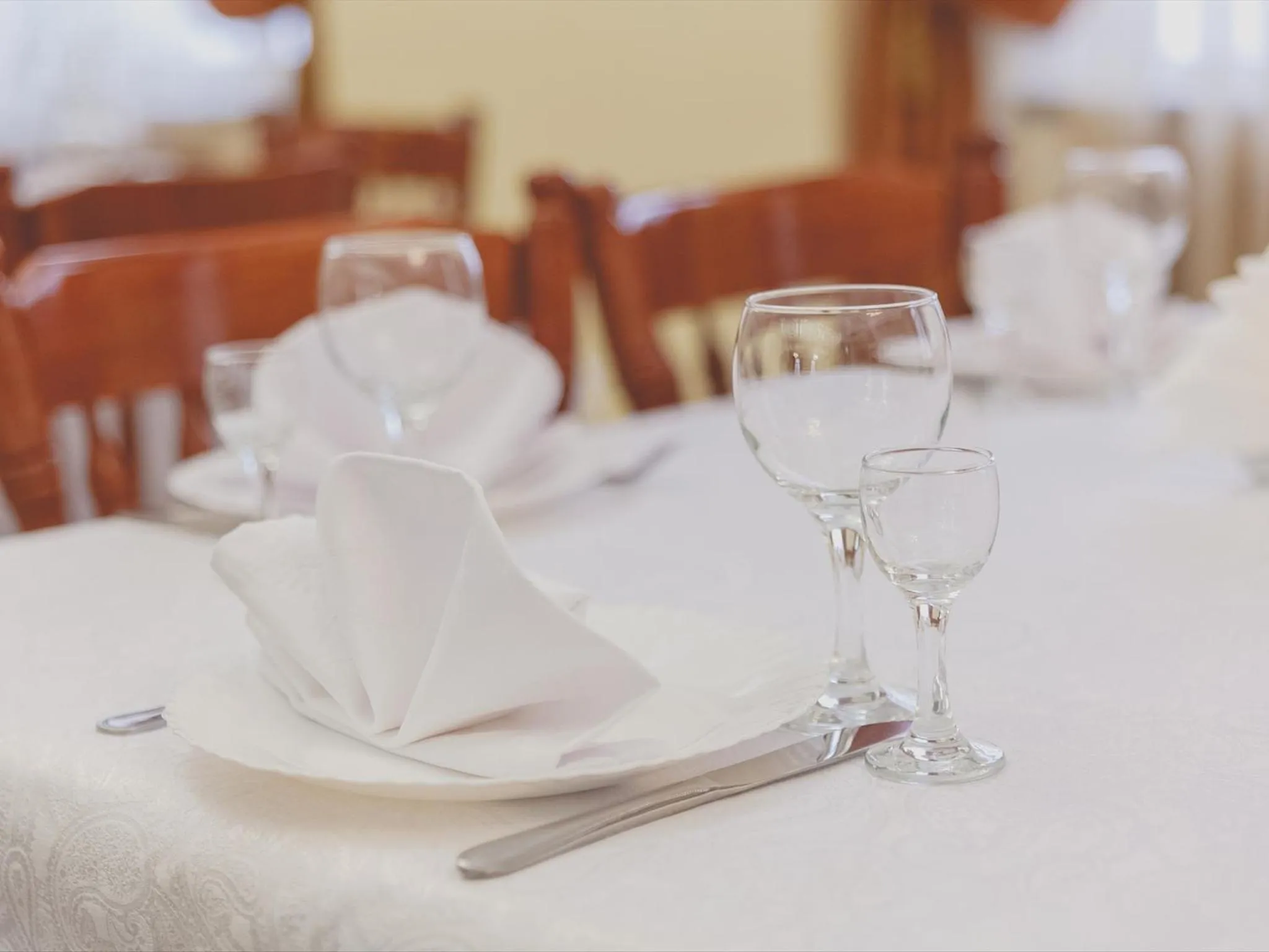 Restaurant/places to eat in Victoria Palace