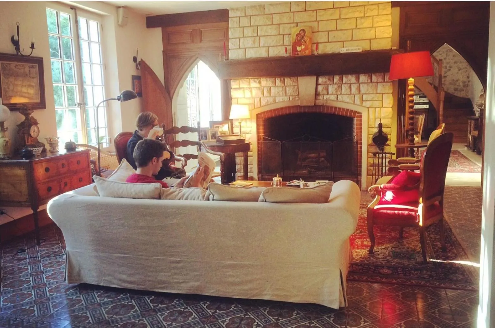 Communal lounge/ TV room in La Héraudière Bed & Breakfast