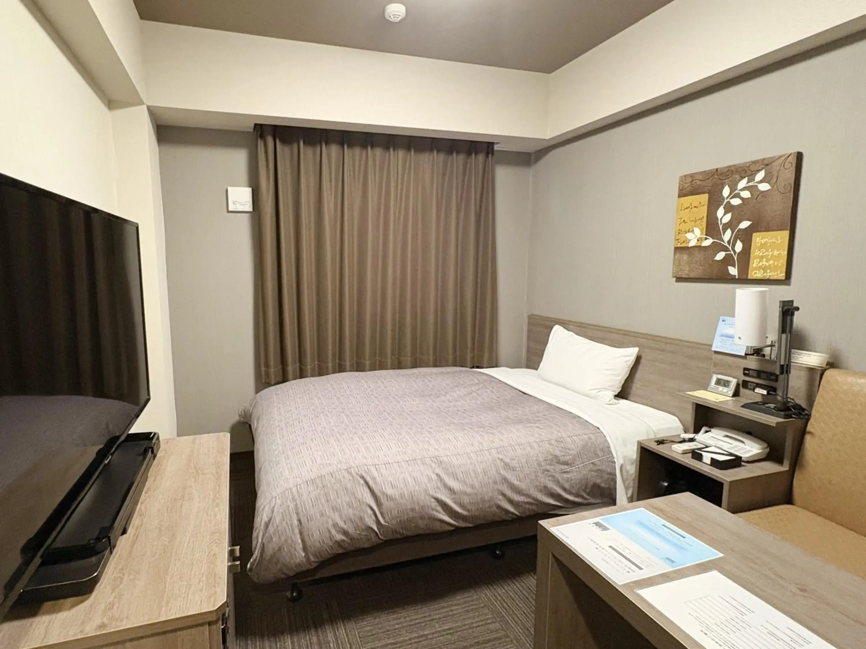 Comfort Single Room - single occupancy - Non-Smoking in Hotel Route-inn Utsunomiya Yuinomori -Lightline Yuinomori Nishi Ekimae- Comfort Single Room - single occupancy - Non-Smoking in Hotel Route-inn Utsunomiya Yuinomori -Lightline Yuinomori Nishi Ekimae-