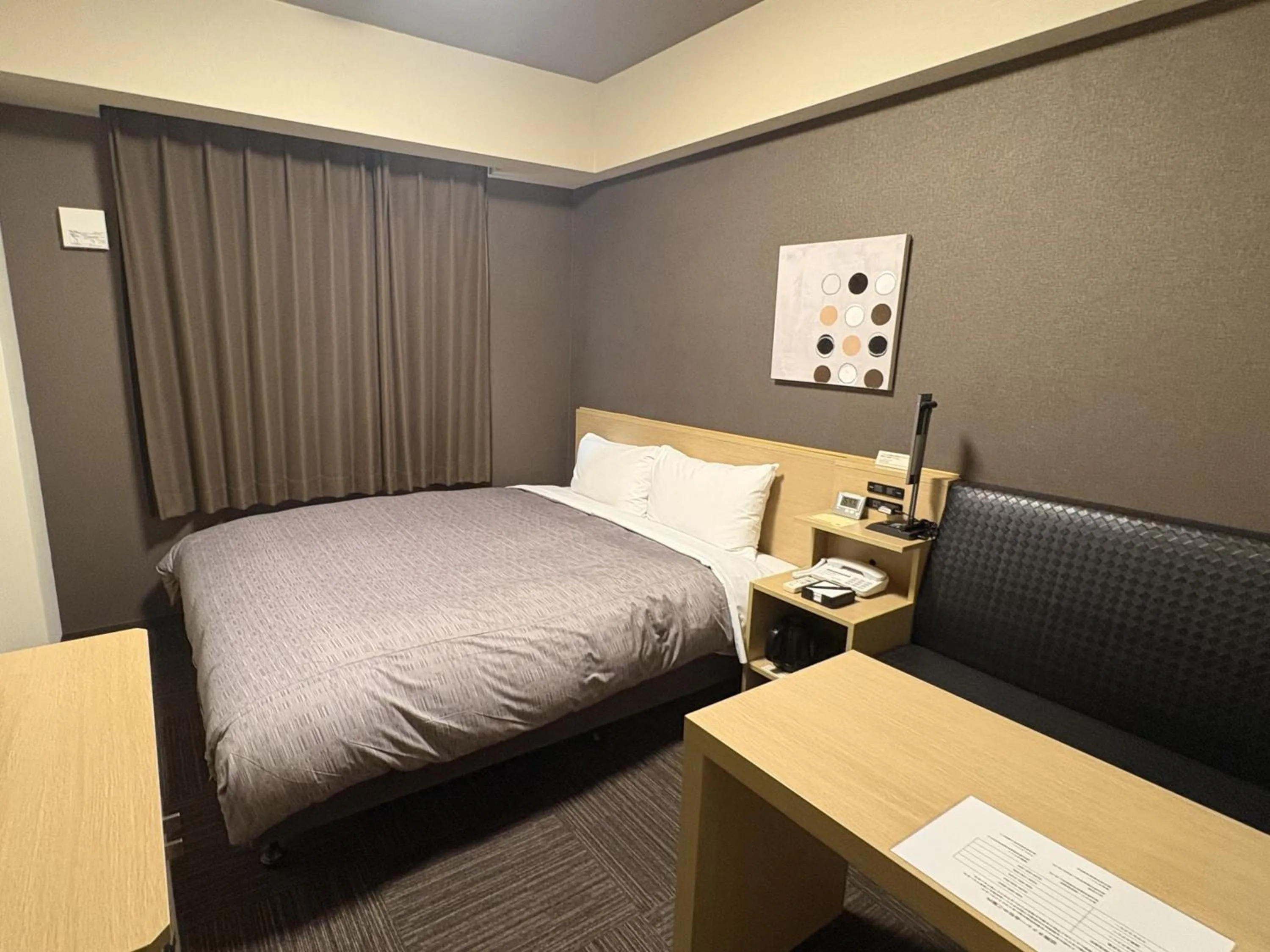 Photo of the whole room, Bed in Hotel Route-inn Utsunomiya Yuinomori -Lightline Yuinomori Nishi Ekimae-