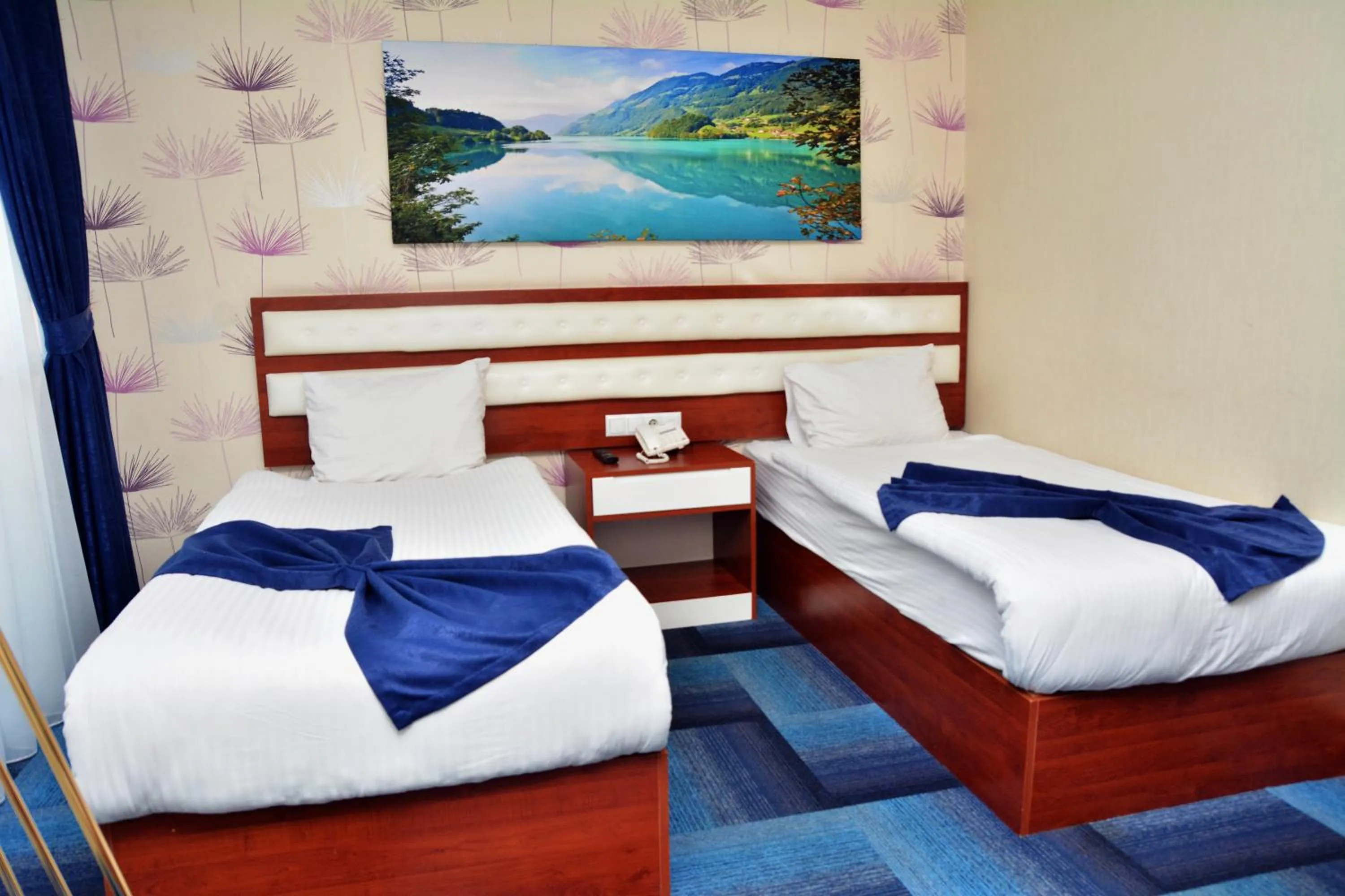 Massage, Bed in Business Grand Hotel