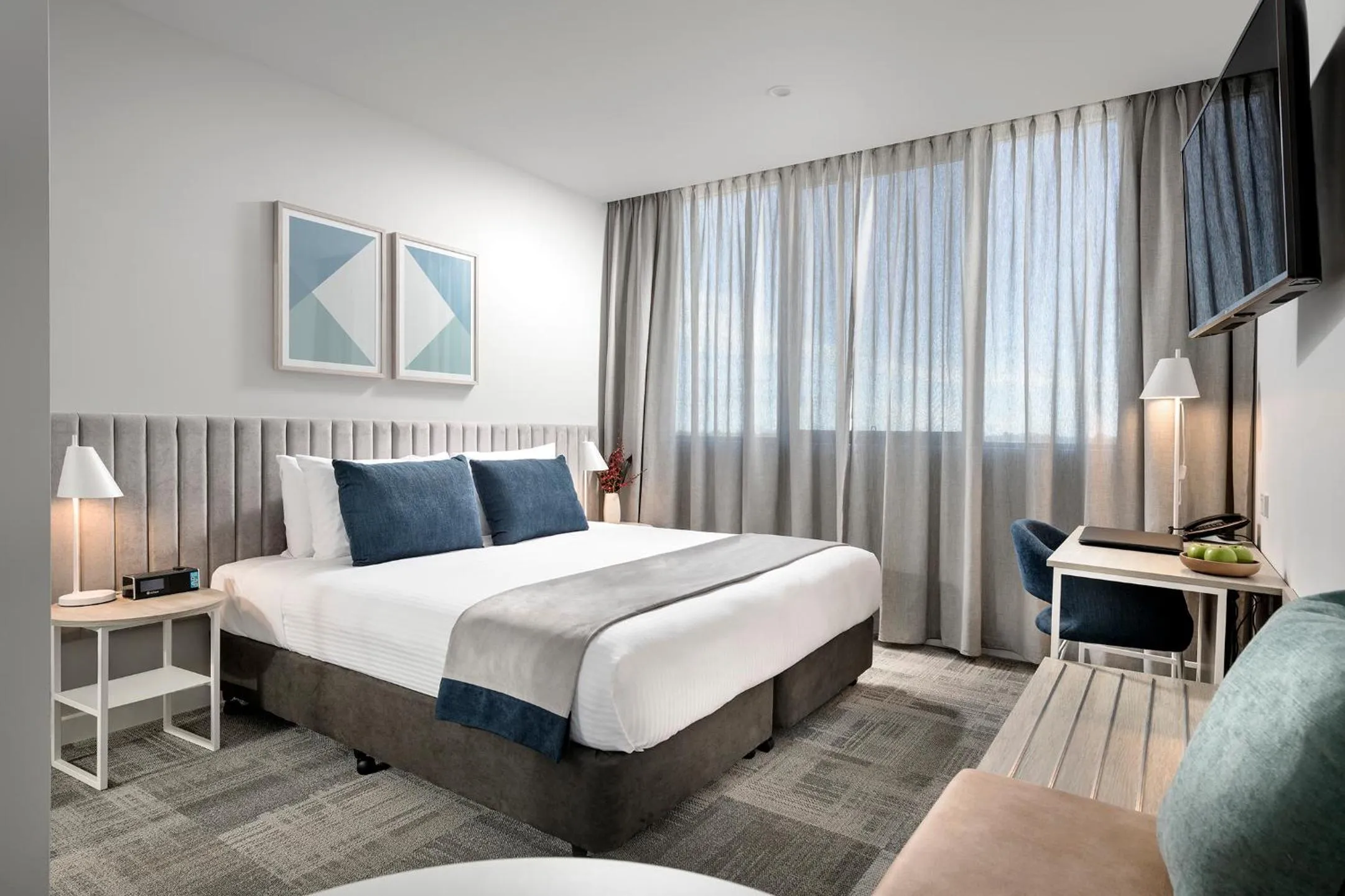 TV and multimedia, Bed in Quest Midland