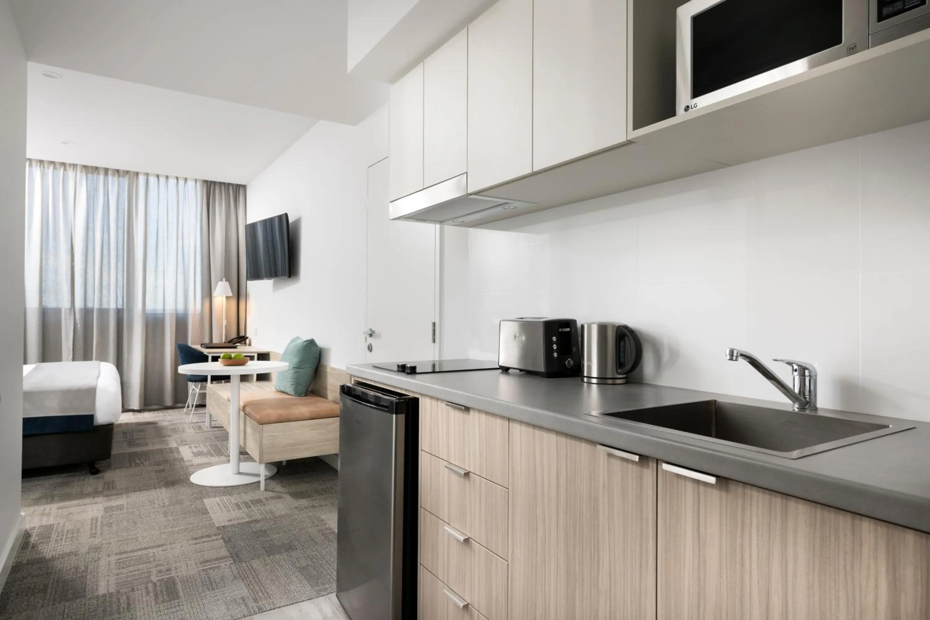 Kitchen or kitchenette in Quest Midland