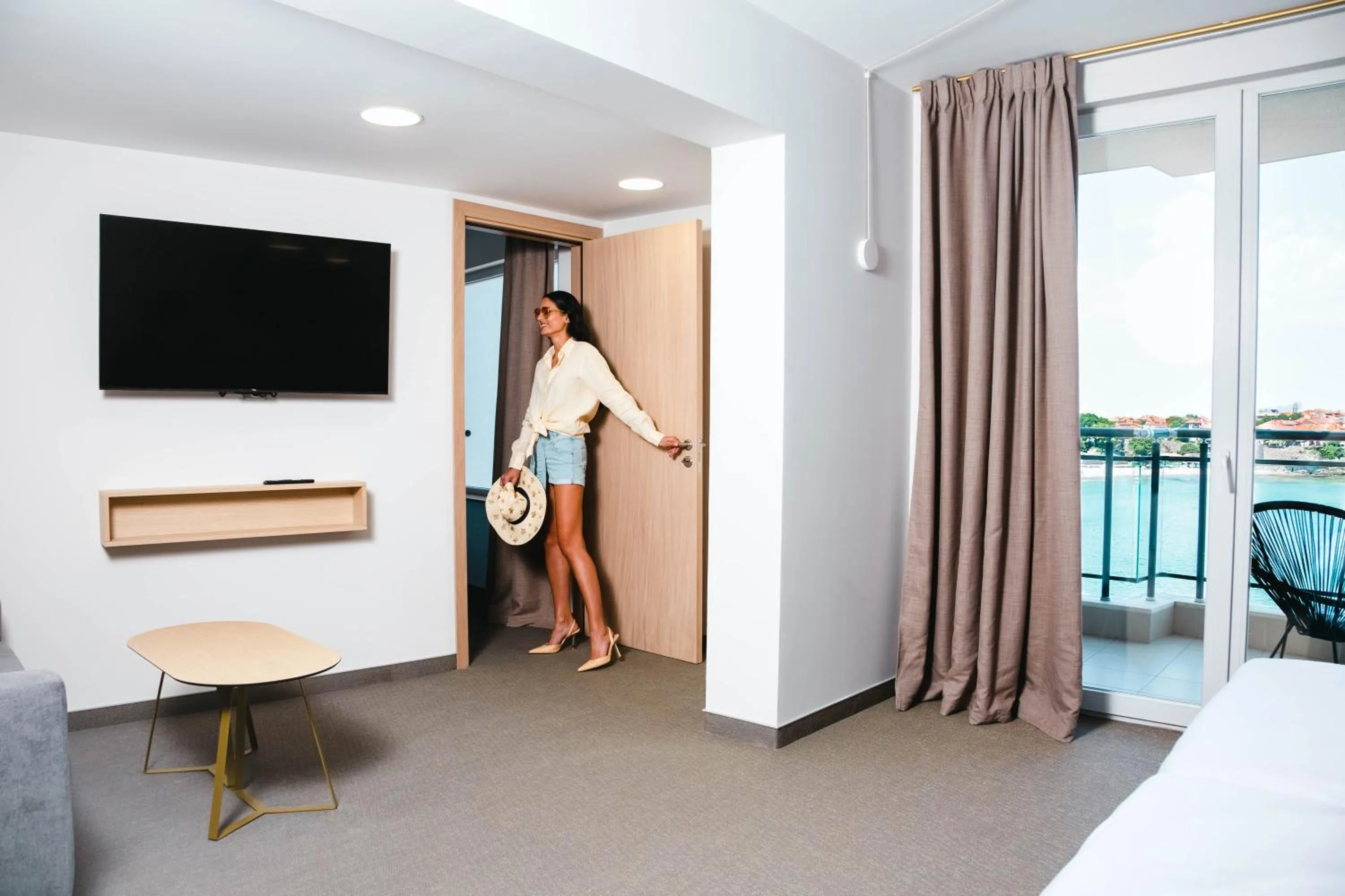 TV and multimedia, Bed in Hotel Antea - By The Sea