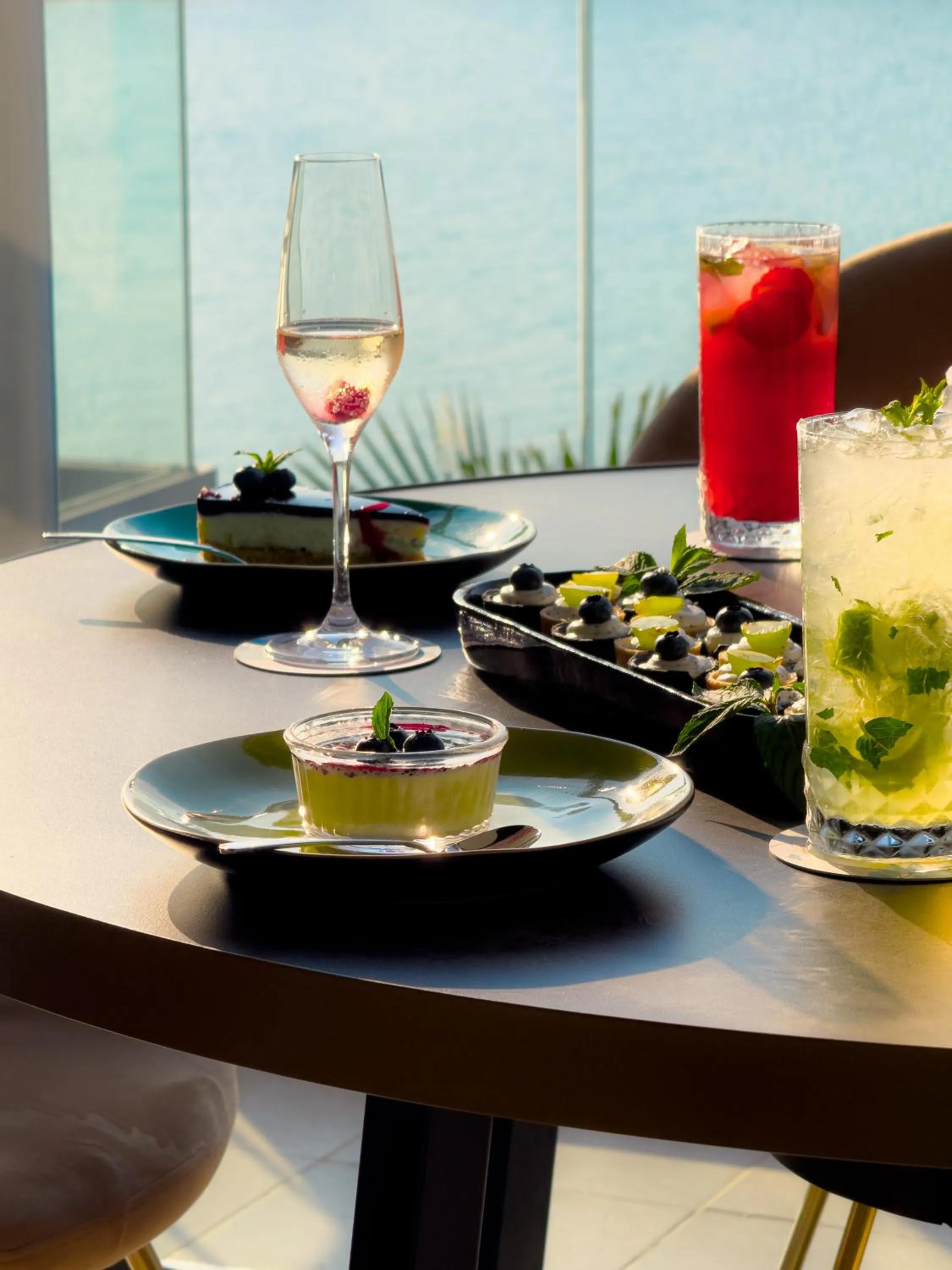 Lounge or bar in Hotel Antea - By The Sea