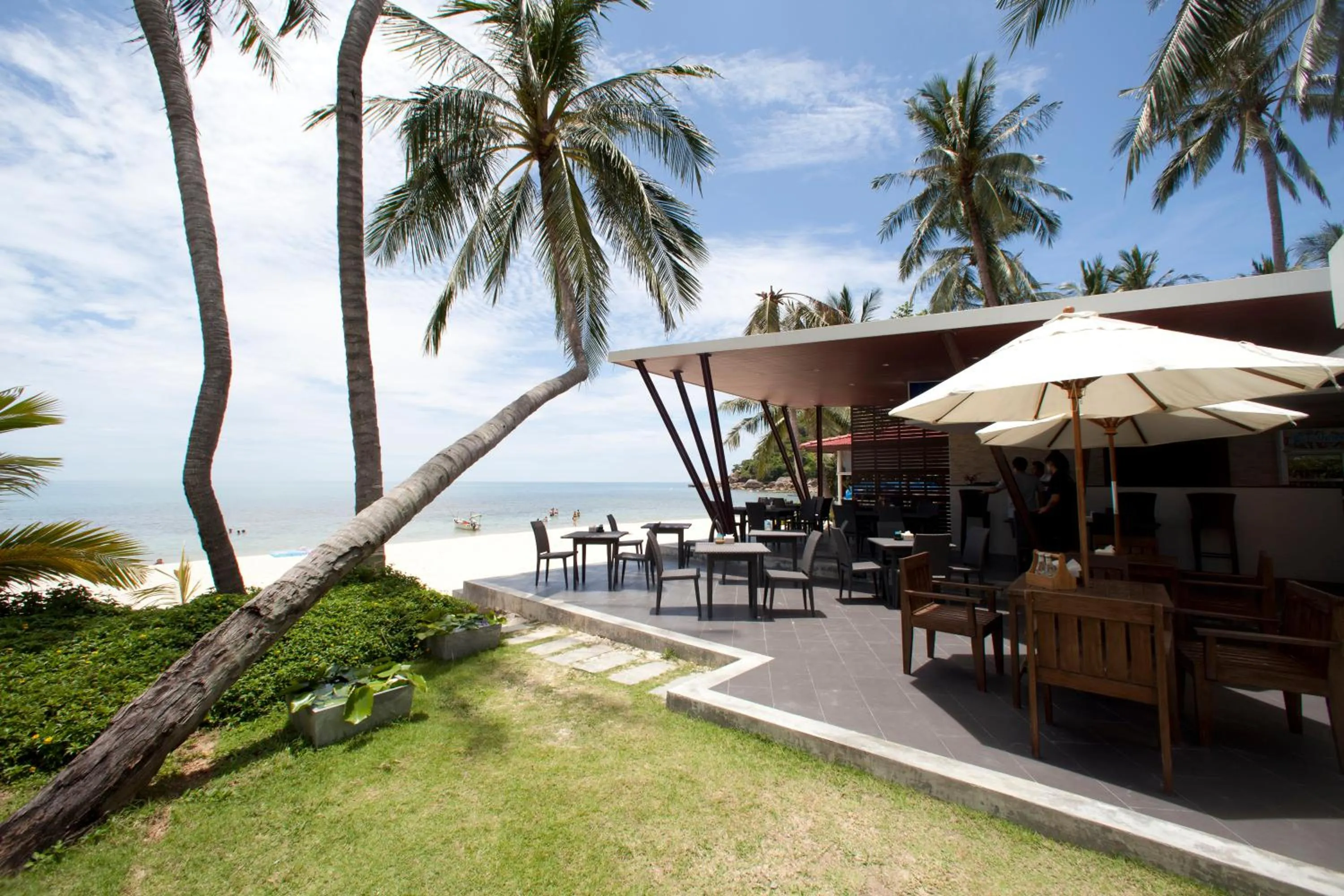 Restaurant/places to eat in Promtsuk Buri