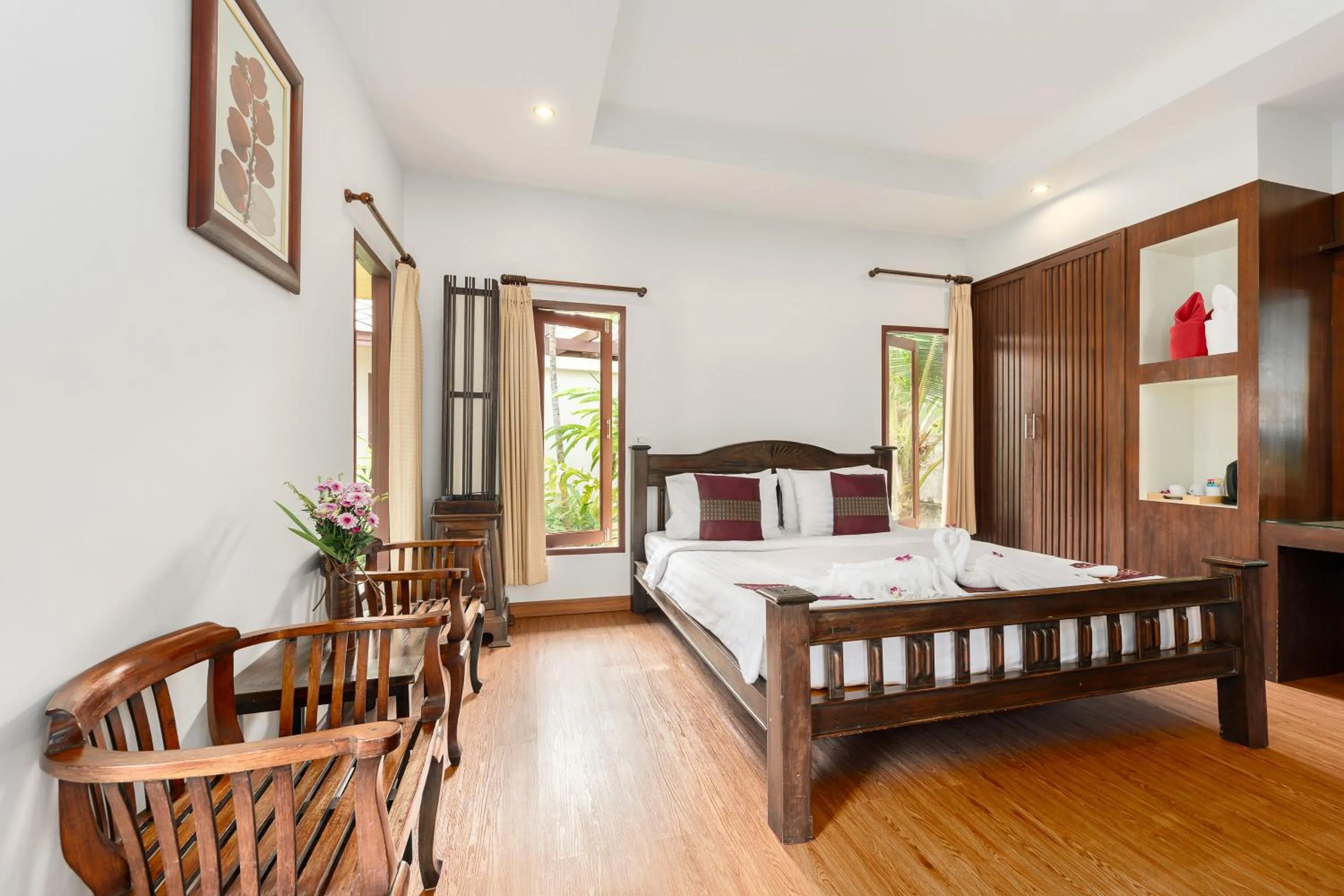 Bed in Promtsuk Buri