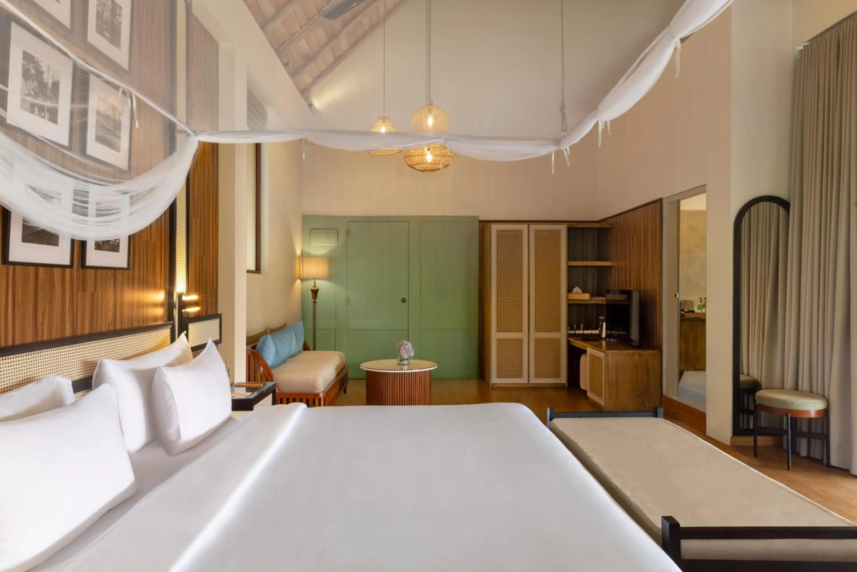 Premium Deluxe Signature with Swing in 98 Acres Resort & Spa