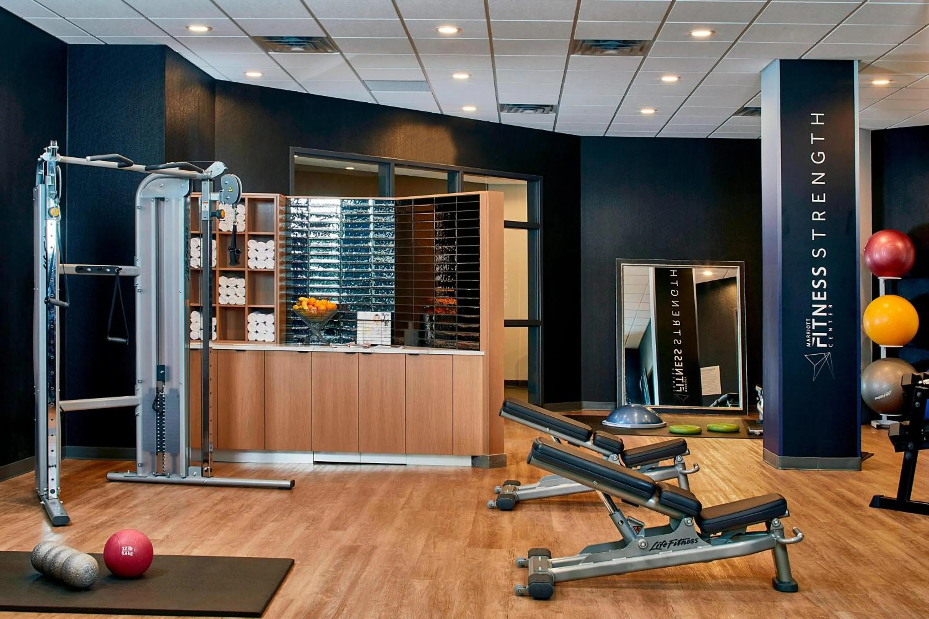 Fitness centre/facilities in Courtyard by Marriott Minneapolis West