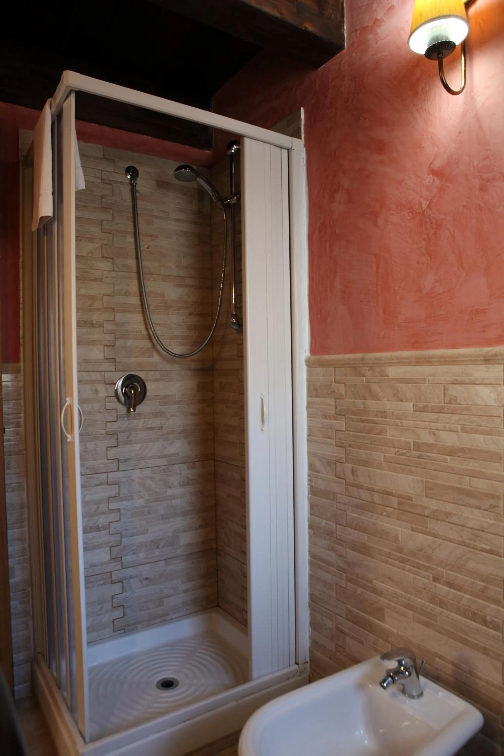 Bathroom in Jardin De France