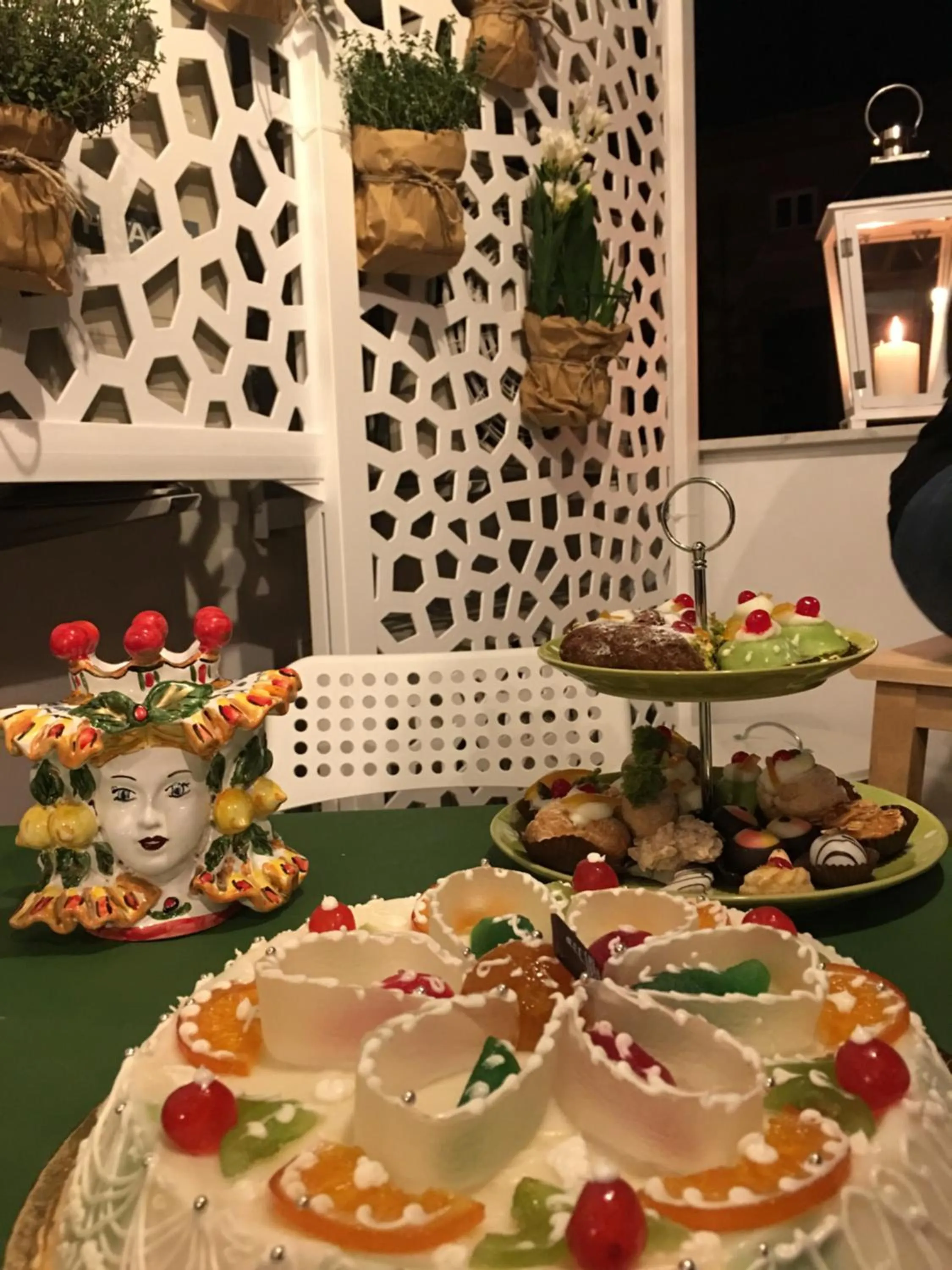 Property building in Jardin De France