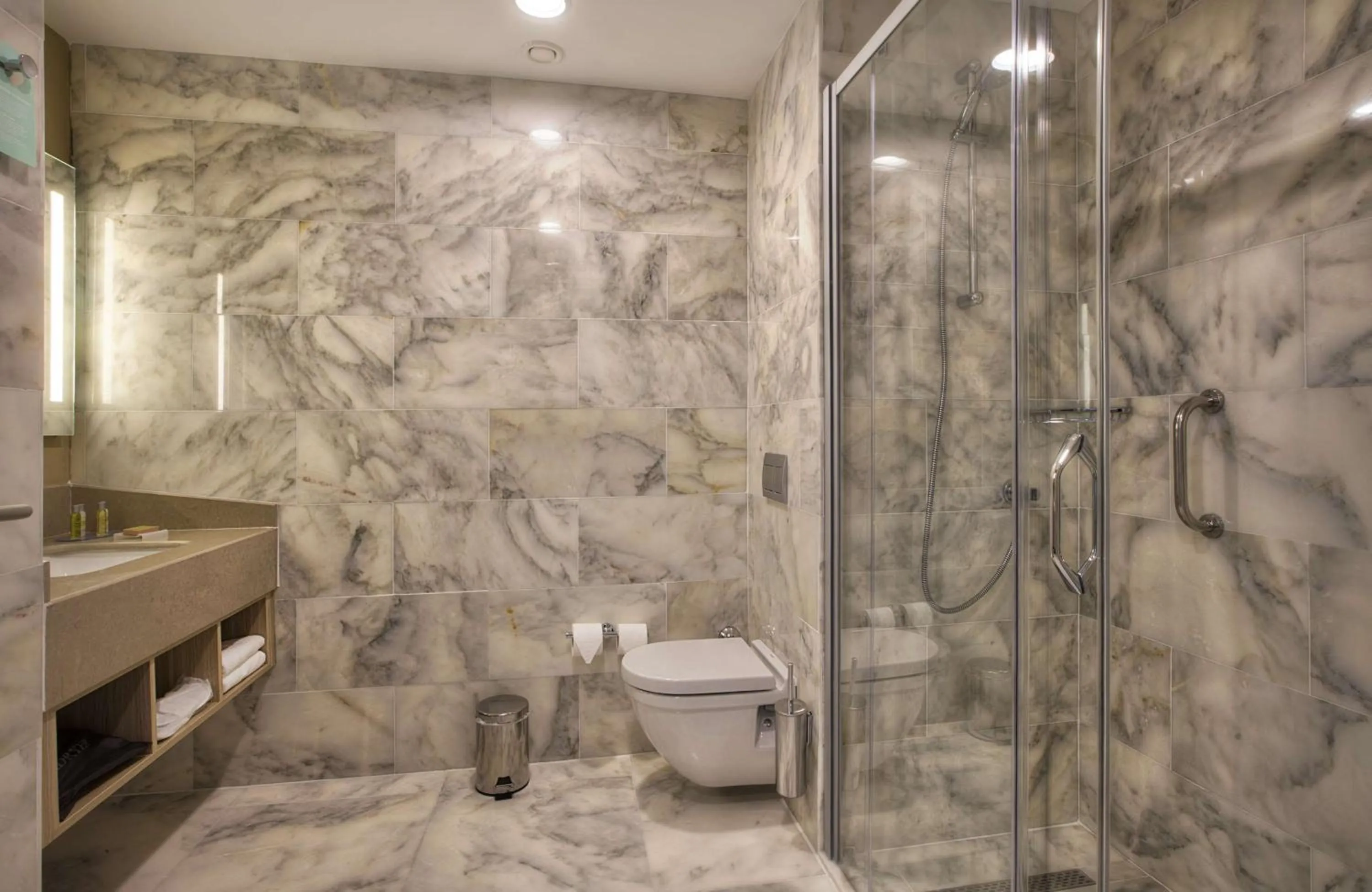 Bathroom in Hilton Garden Inn Isparta