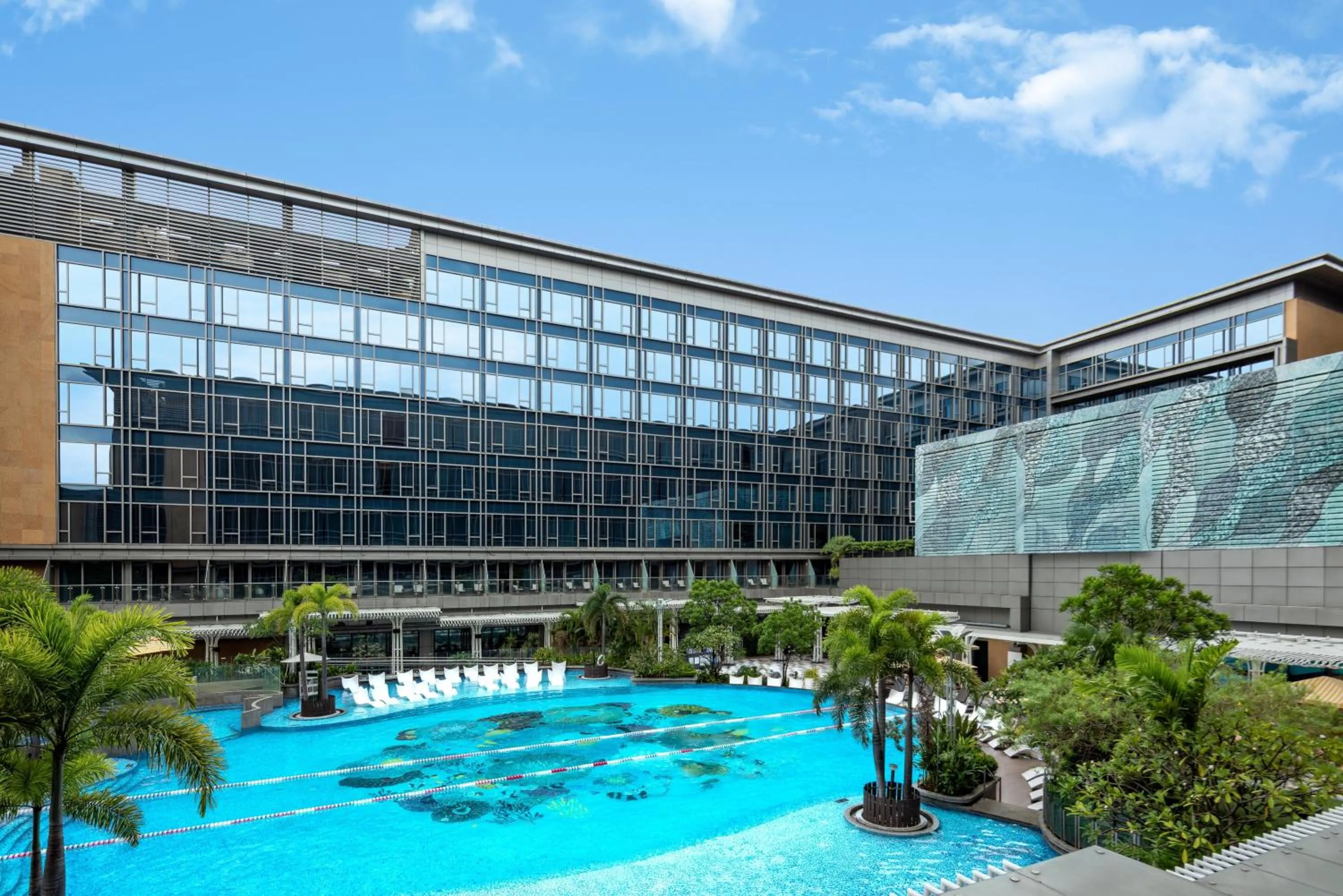 Pool view in Hilton Manila Newport World Resorts