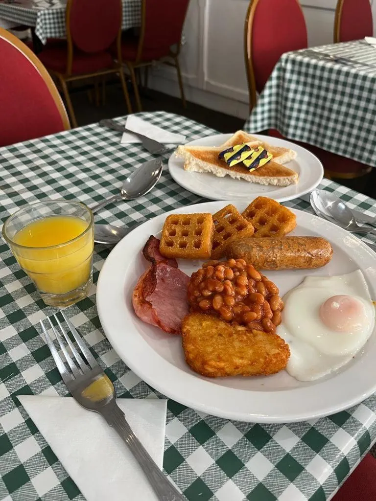 Restaurant/places to eat in The Georgian Hollies Hotel