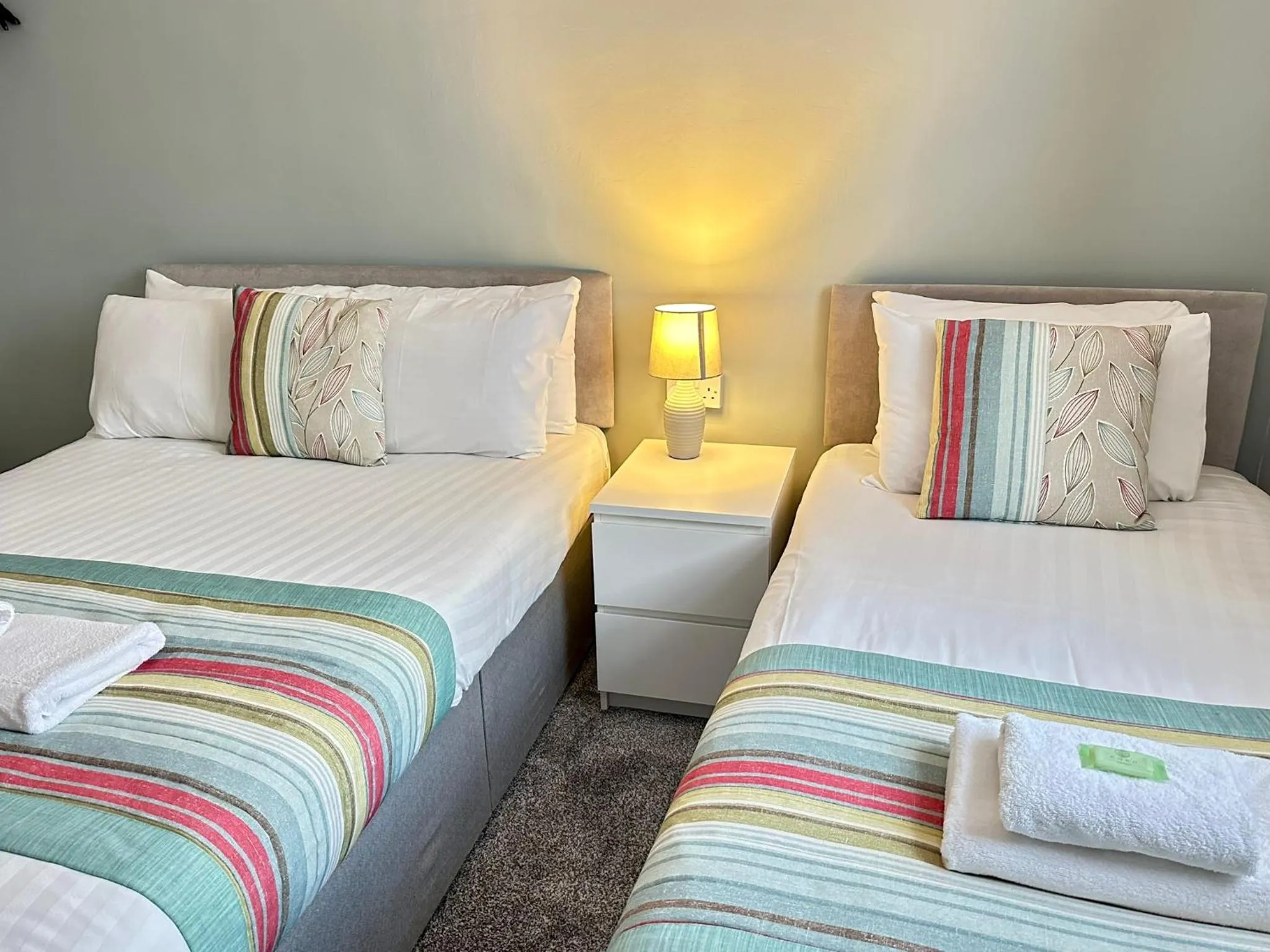 Bedroom, Bed in The Georgian Hollies Hotel