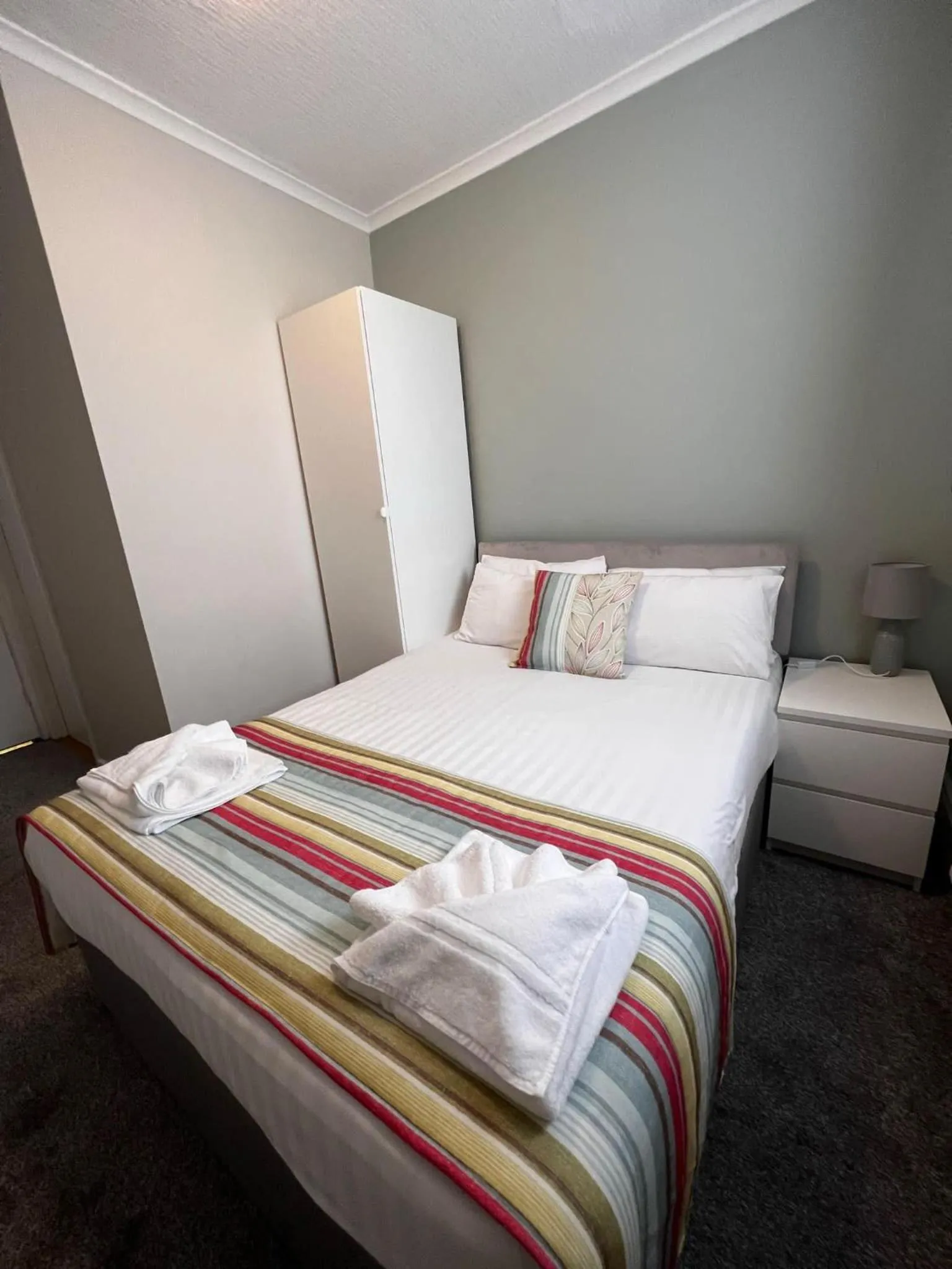 Bed in The Georgian Hollies Hotel