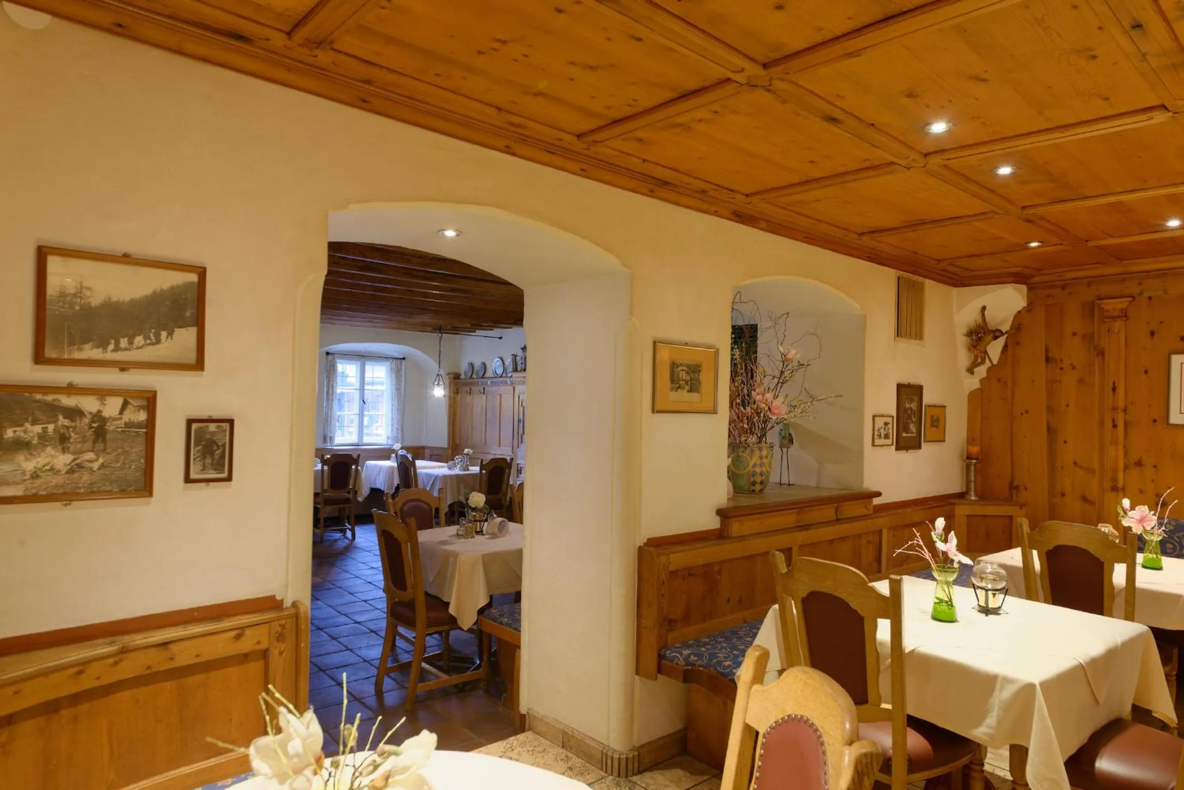 Food and drinks in Hotel Alte Post