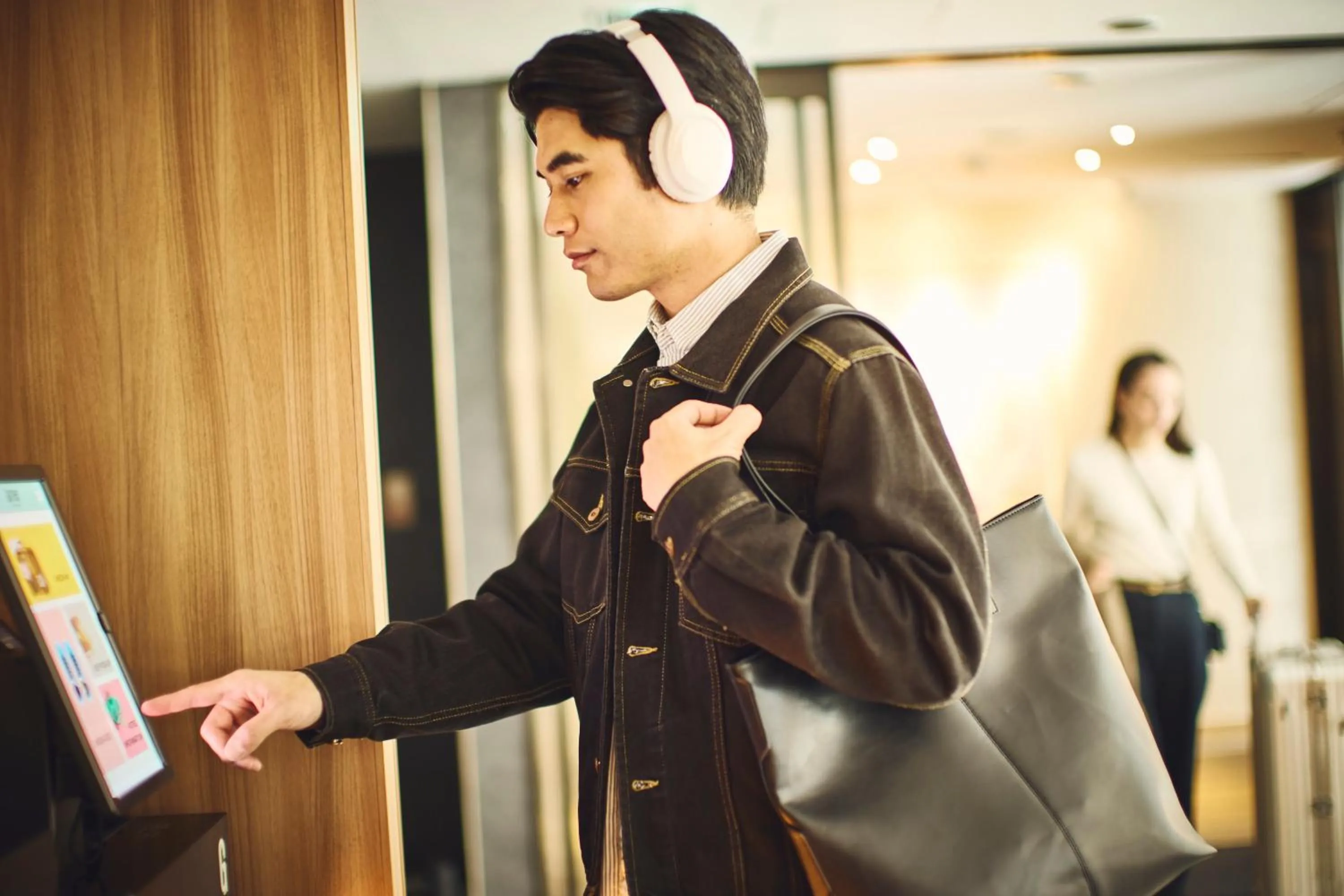 Property building in Garner Hotel Osaka Honmachi Midosuji by IHG