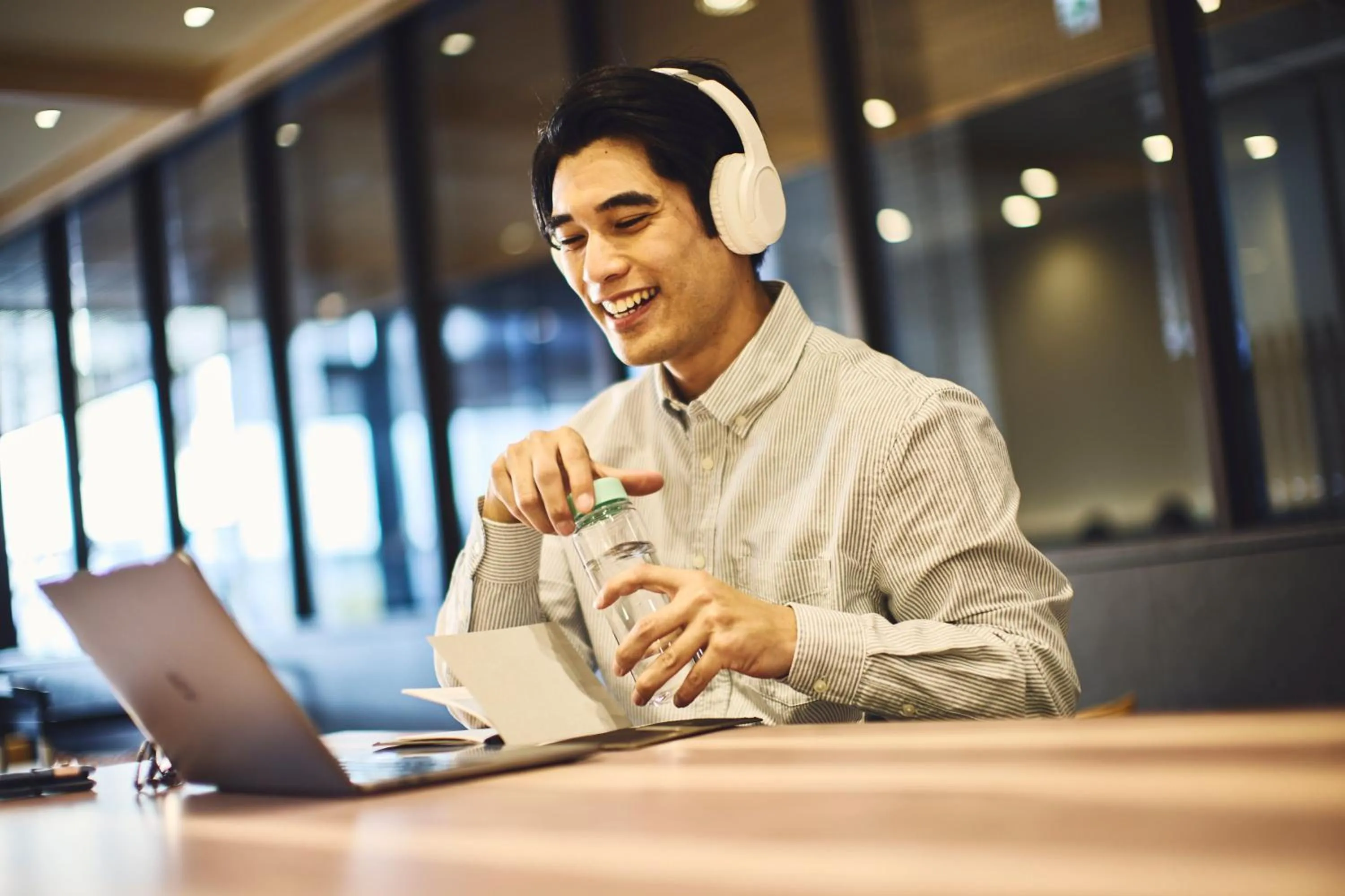 Property building in Garner Hotel Osaka Honmachi Midosuji by IHG