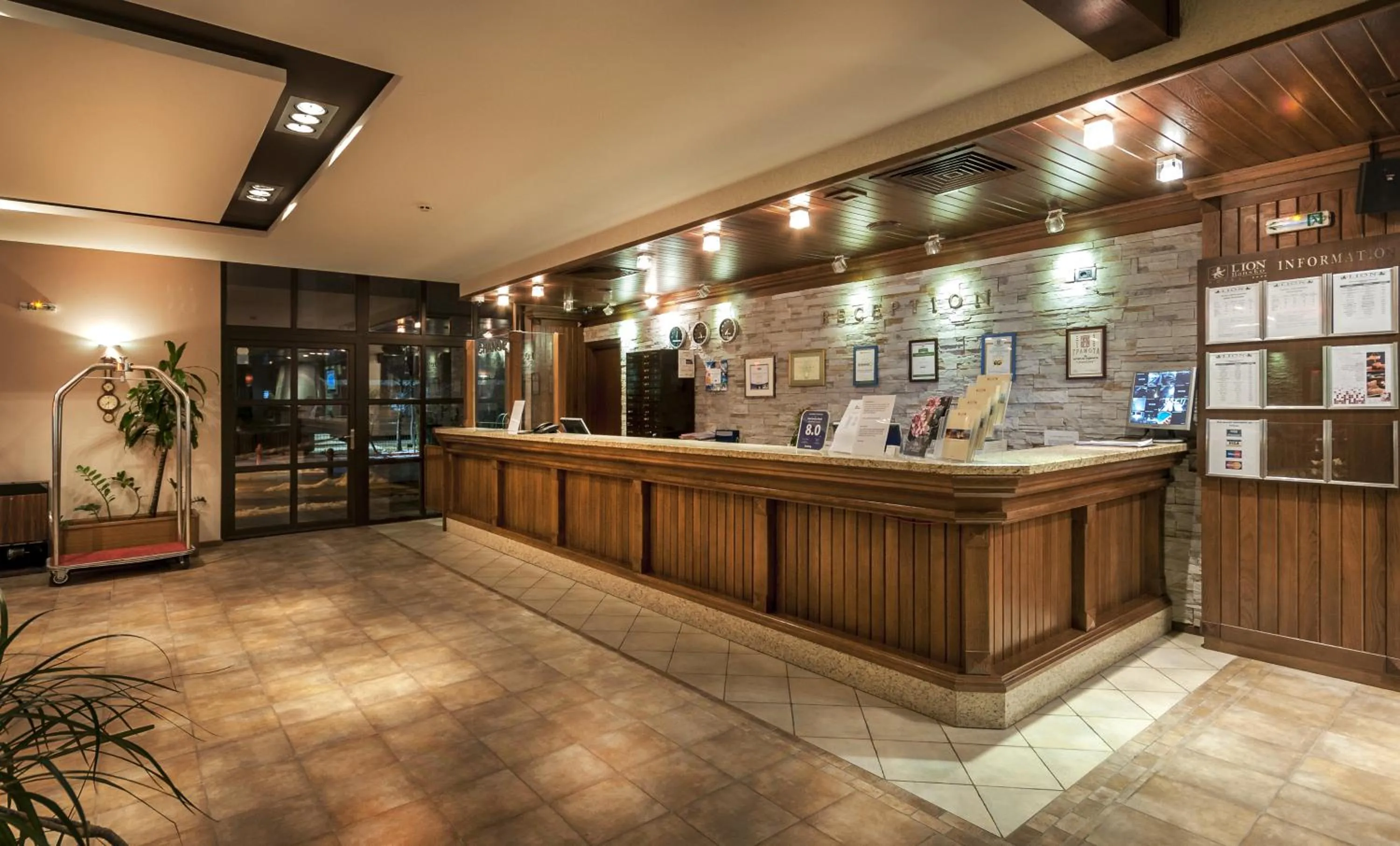 Lobby or reception in Lion Bansko Hotel