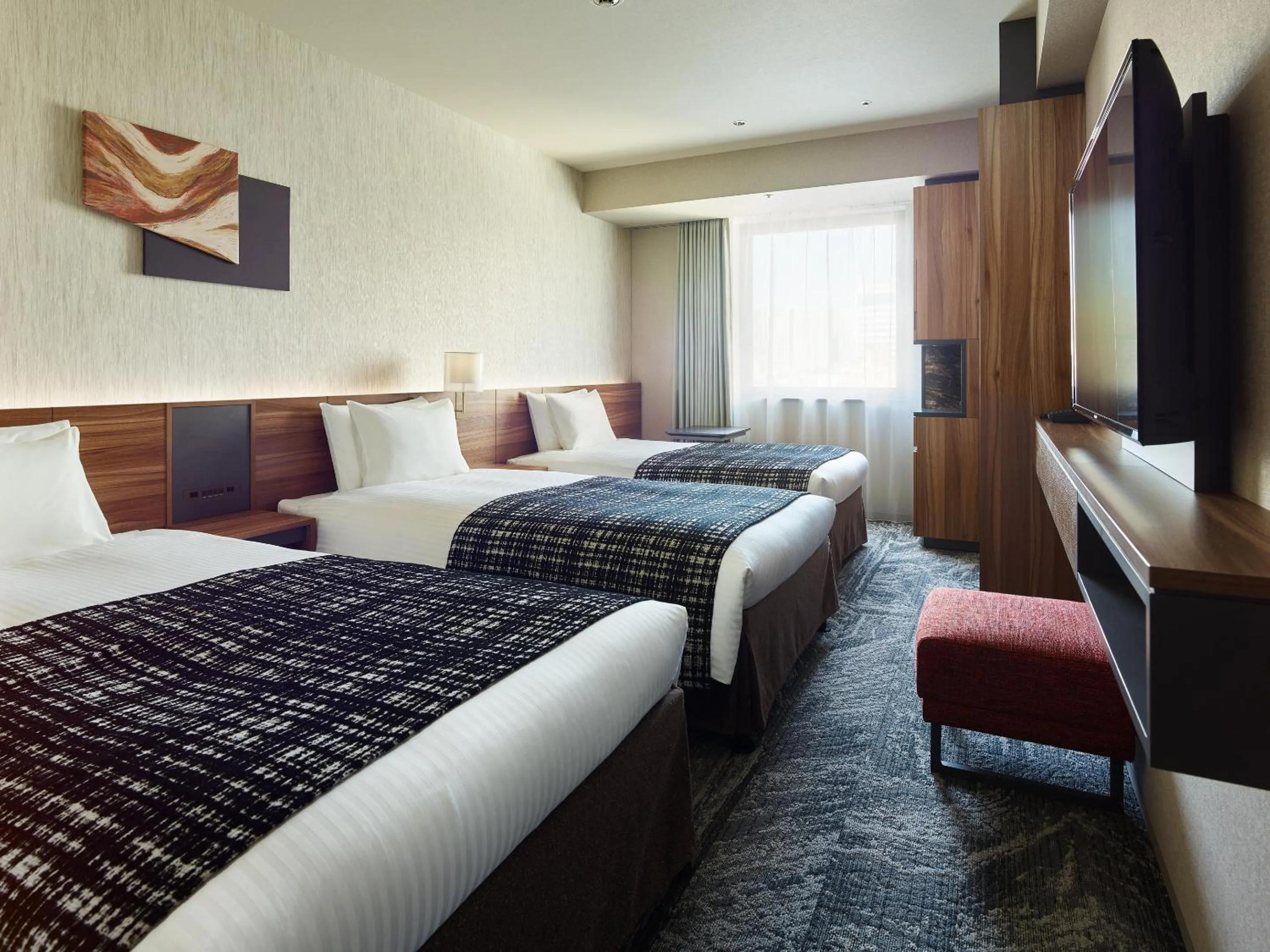 Photo of the whole room, Bed in Mitsui Garden Hotel Gotanda - Tokyo