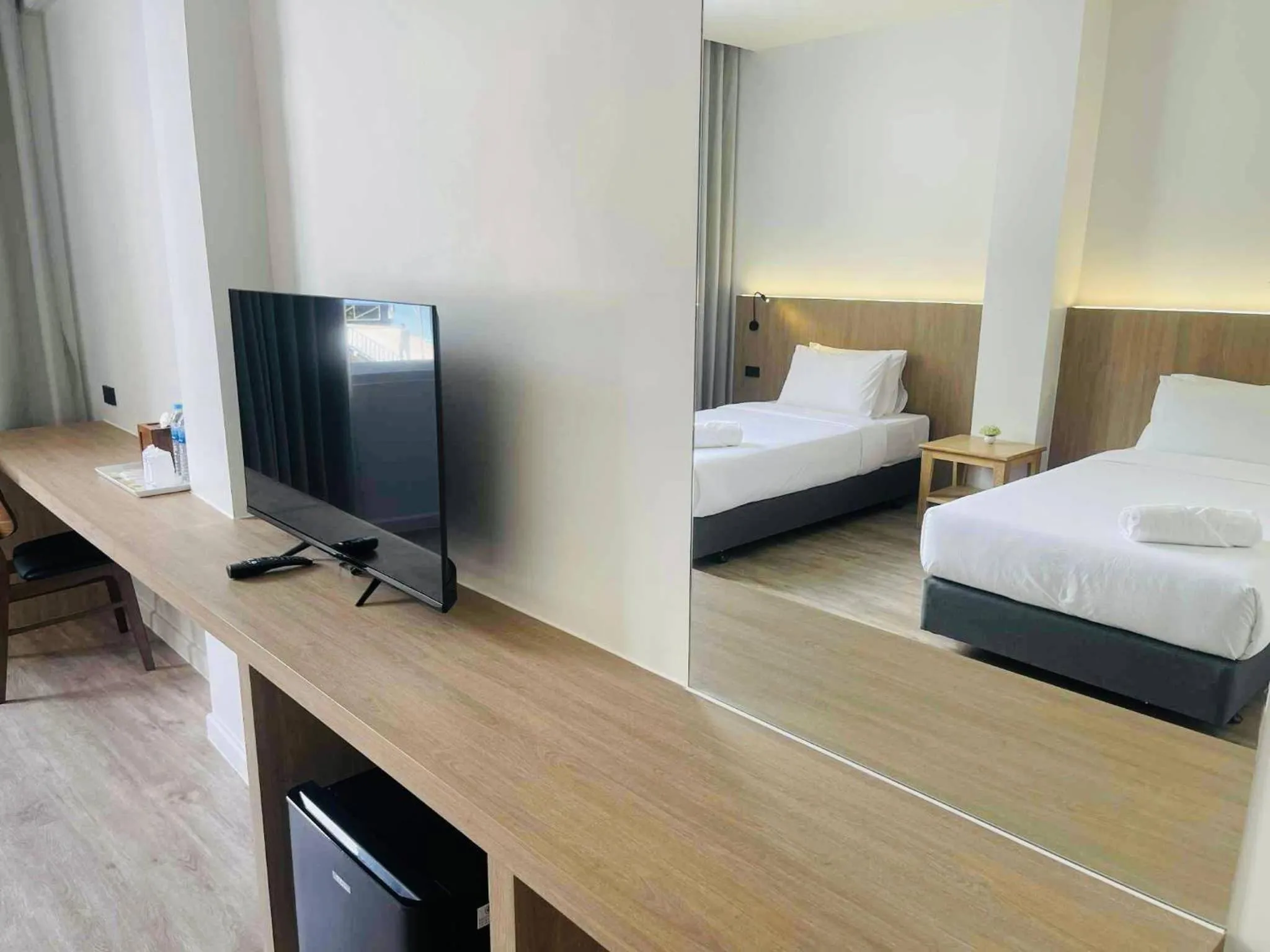 Bedroom, Bed in S2S Queen Trang Hotel