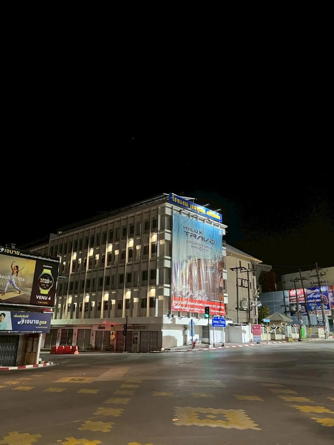 Property building in S2S Queen Trang Hotel