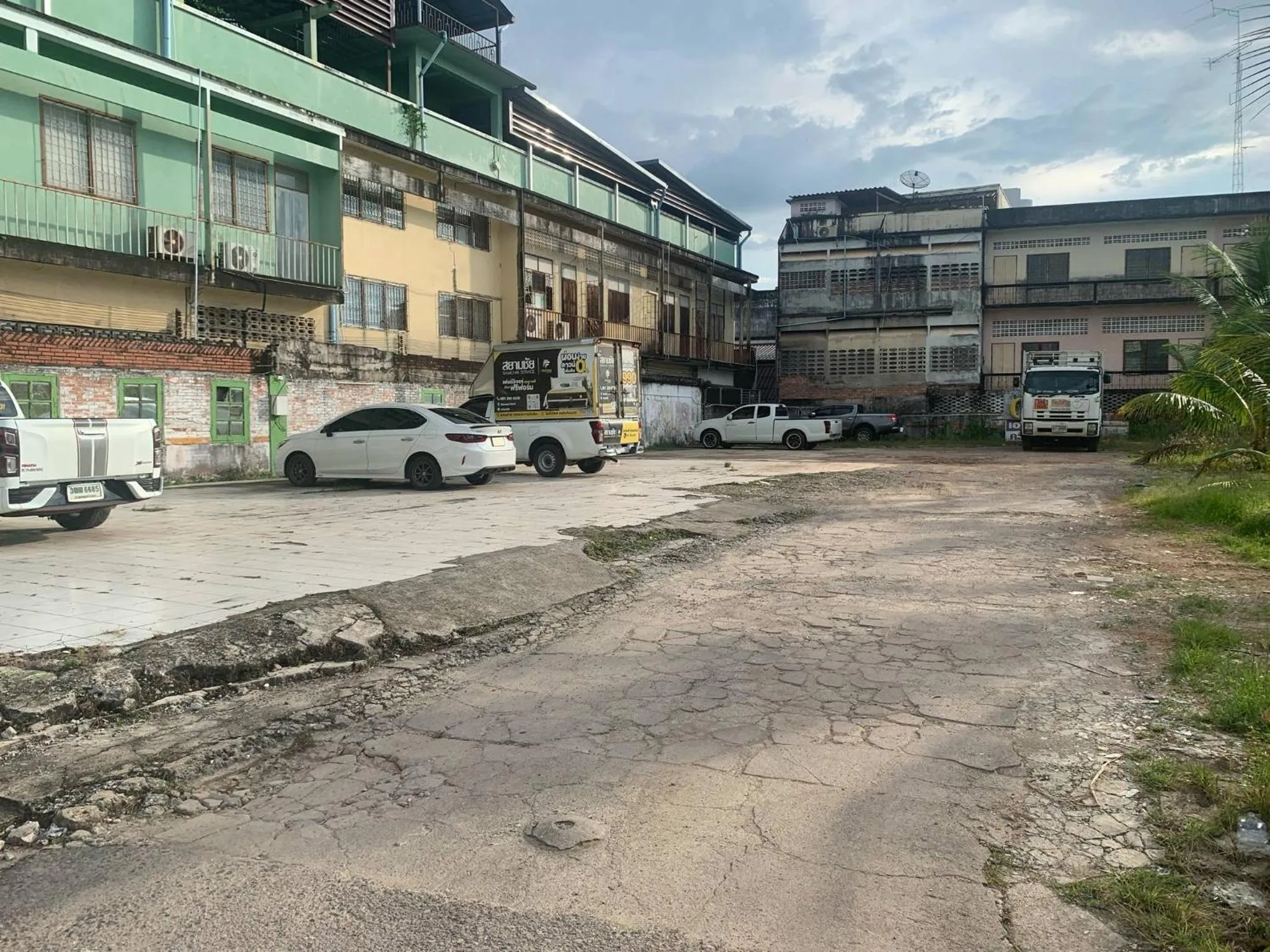 Location in S2S Queen Trang Hotel