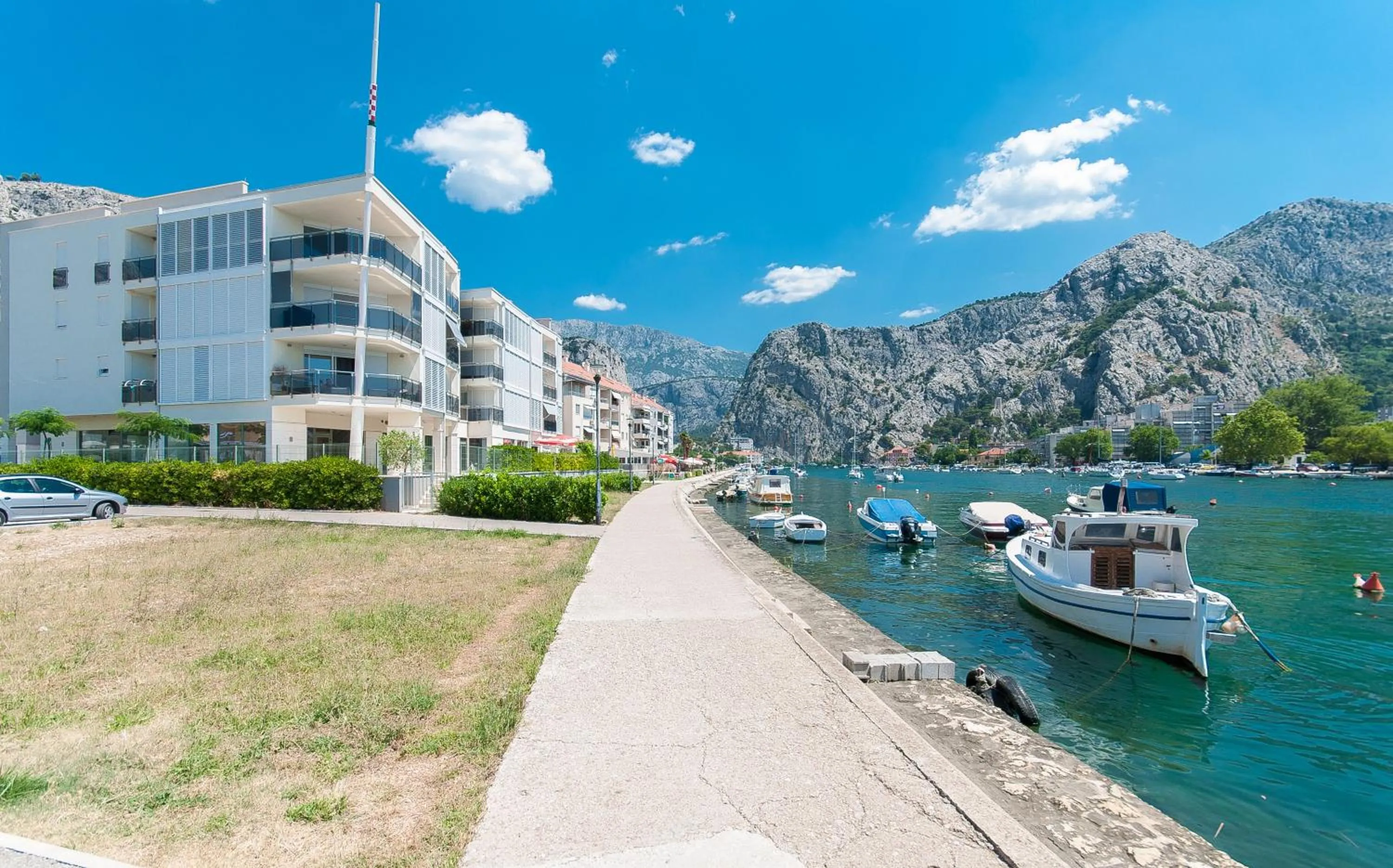 Facade/entrance in AP 6+2 in one of the most luxury building in Omis