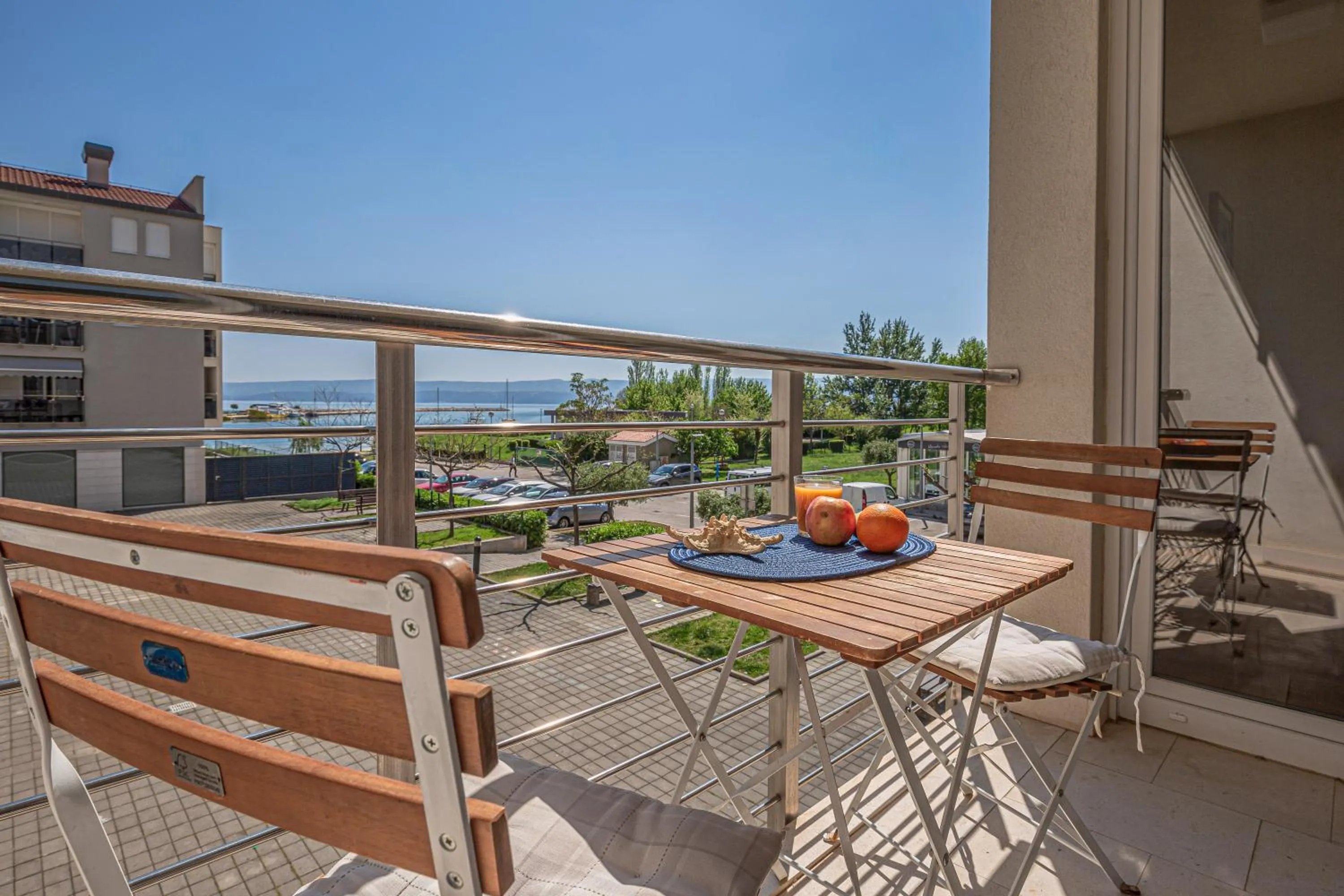 AP 6+2 in one of the most luxury building in Omis