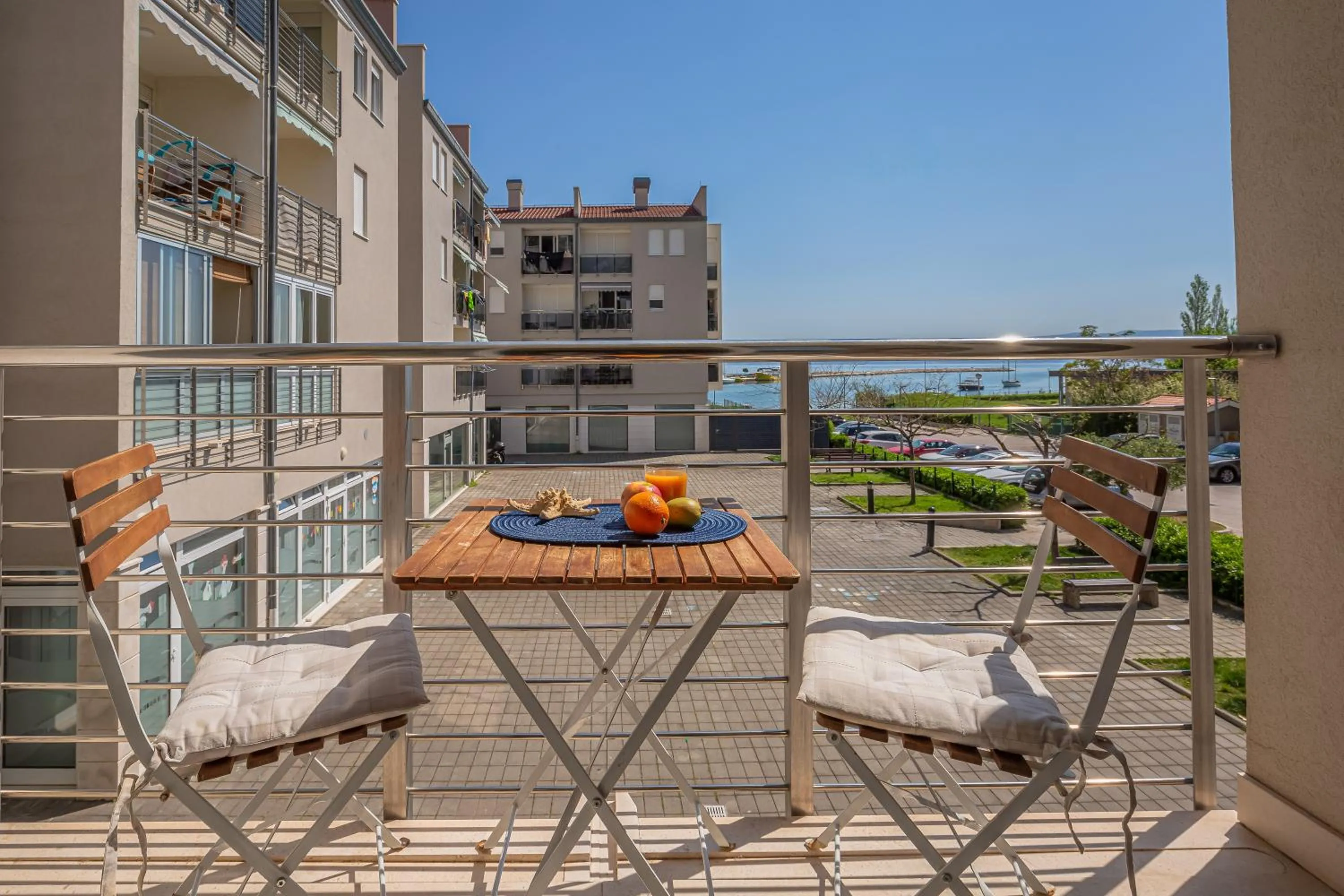 AP 6+2 in one of the most luxury building in Omis