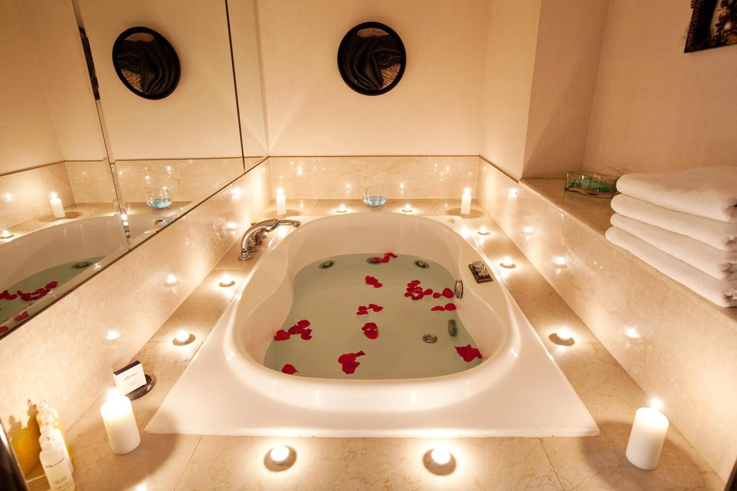 Photo of the whole room in InterContinental Almaty by IHG